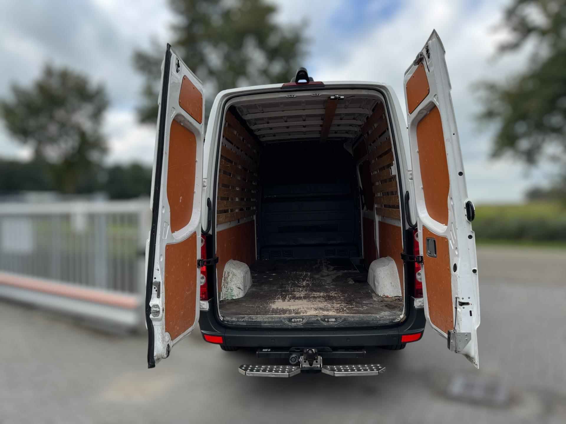 Volkswagen Crafter 35 2.0 TDI L2H2TREKHAAK / PDC / CAMERA / CRUISE / BLUETOOTH / NAVI / STOELVERW. - 26/34