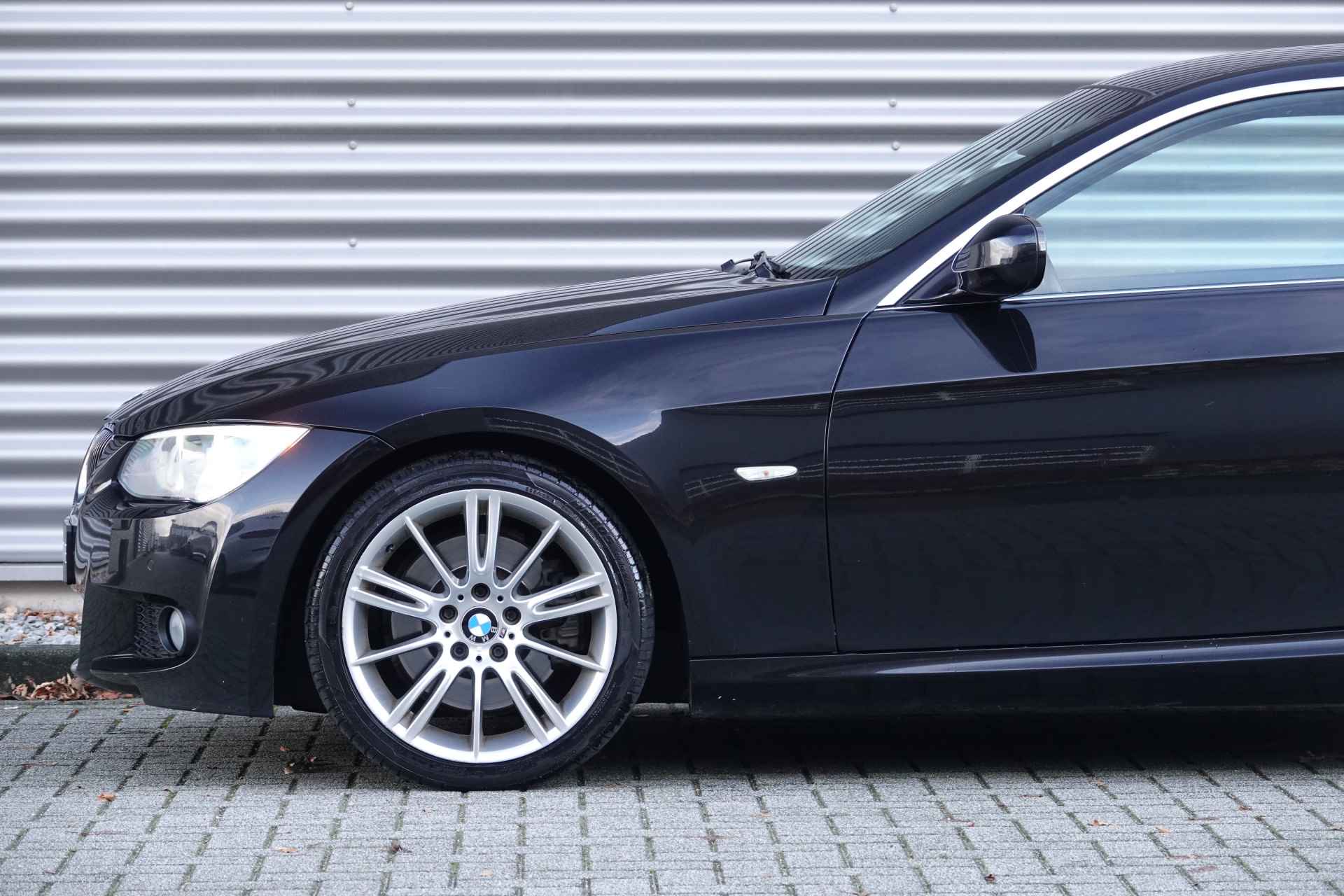 BMW 3-SERIE coupe 325i Business Line Sport | Navi | H&K | Memory | ACC | M sport-onderstel | Leder | - 5/24