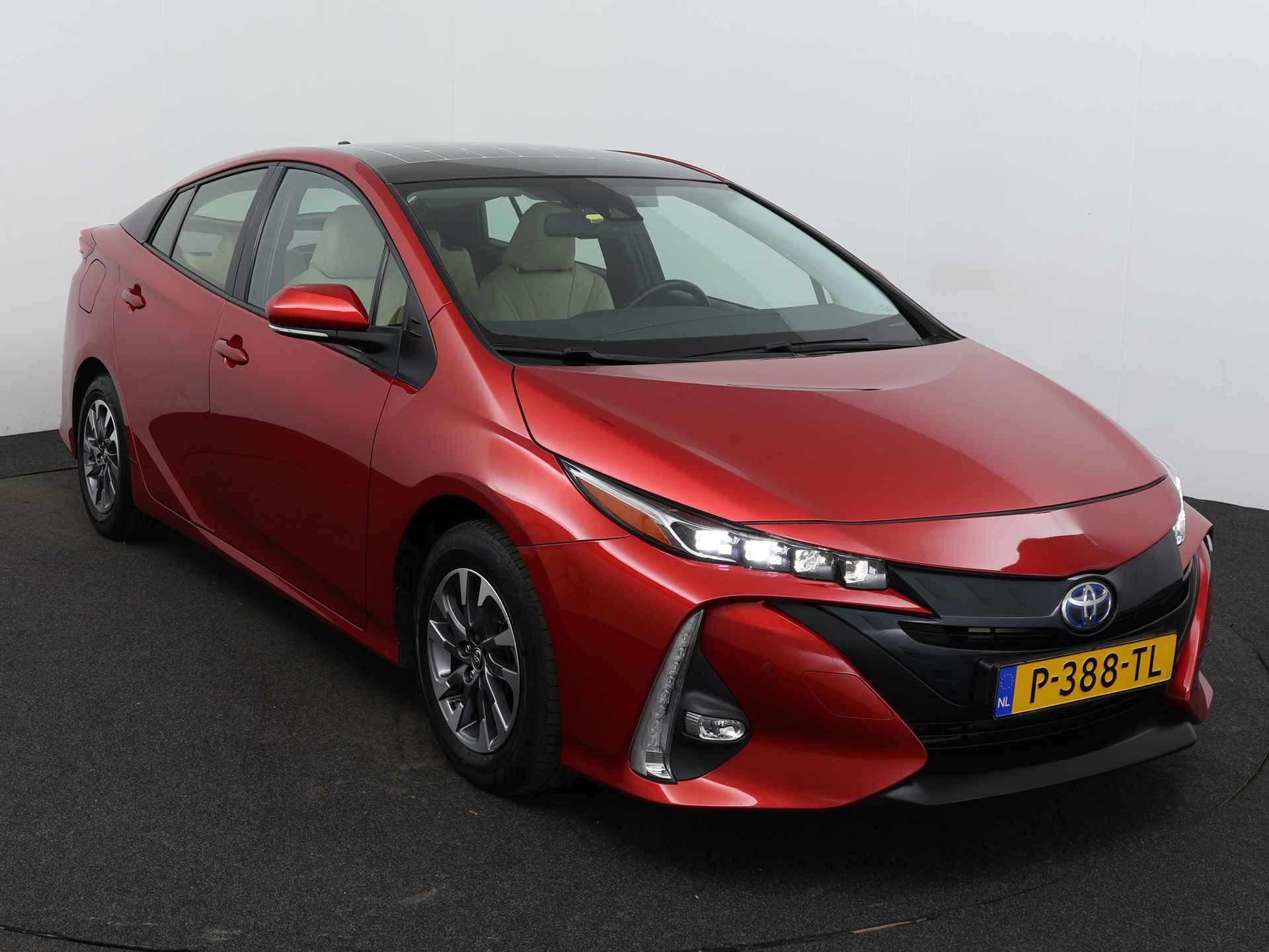 Toyota Prius 1.8 Plug-in Executive Limited | Leder | Navigatie | Camera | Zonnepaneel | - 28/44