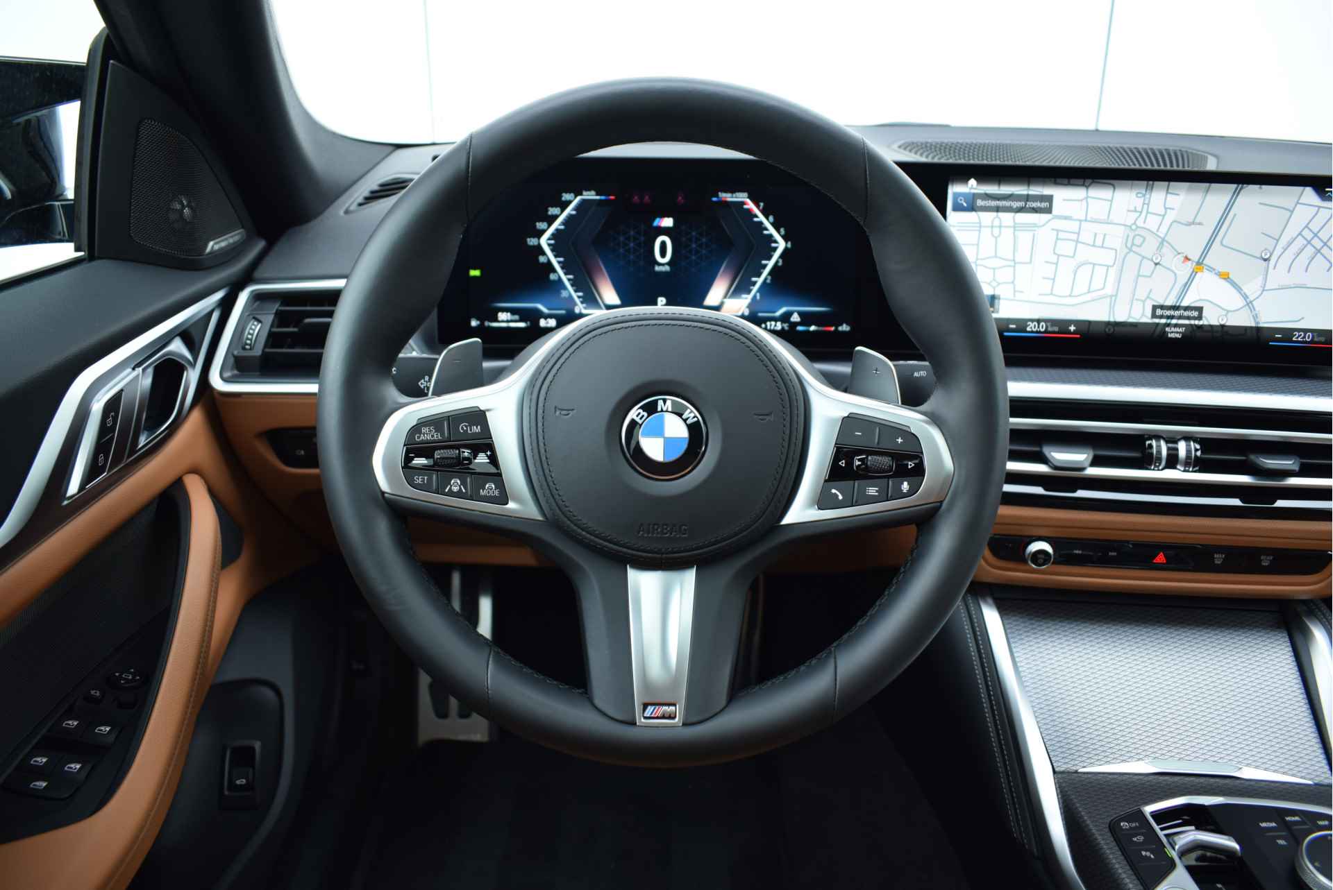 BMW 4 Serie Gran Coupé M440i xDrive High Executive M Sport Automaat / Schuif-kanteldak / M Sportstoelen / Trekhaak / Parking Assistant Plus / Driving Assistant Professional / Comfort Access - 15/35