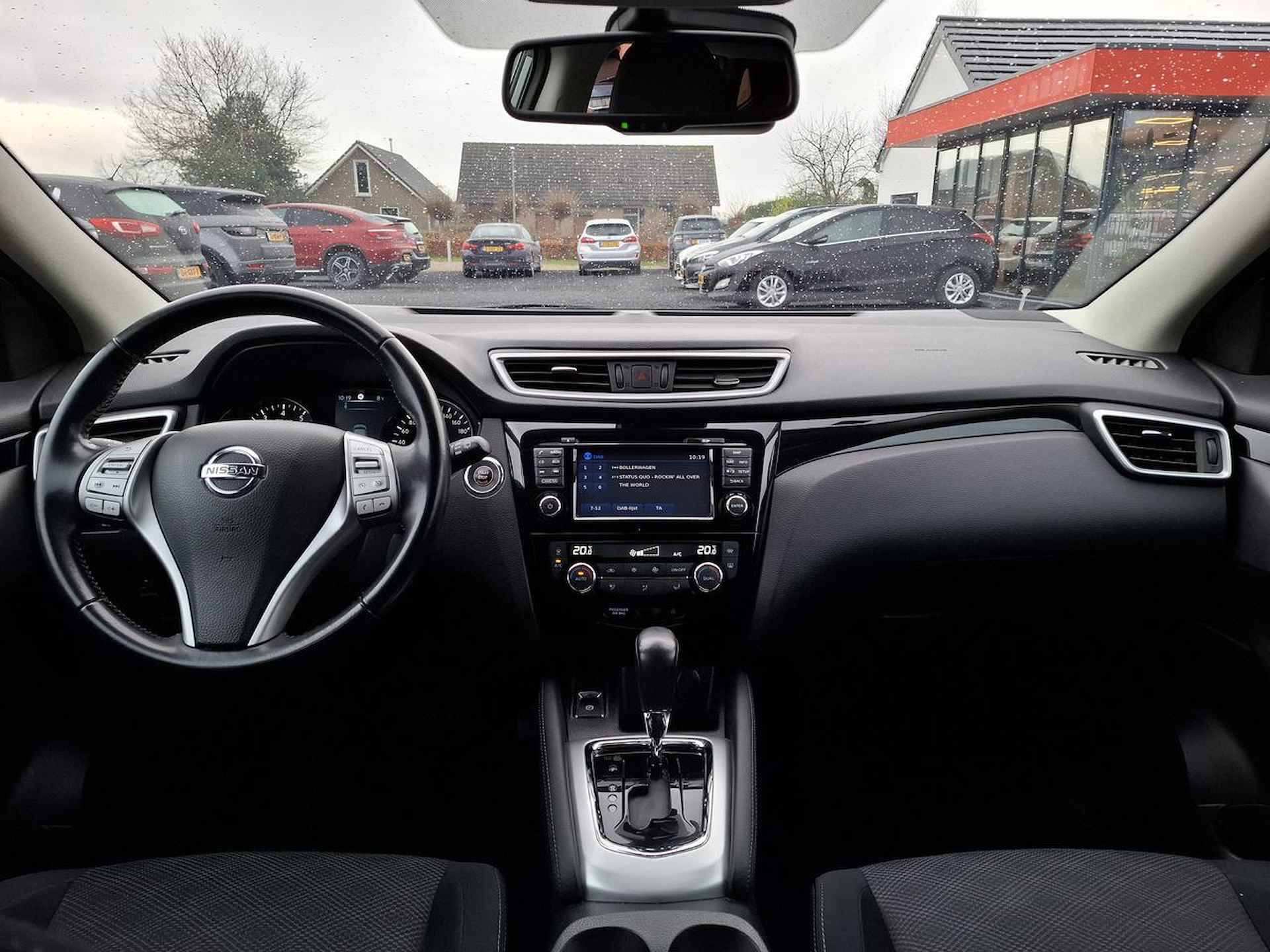 Nissan QASHQAI 1.2 DIG-T N-CONNECTA - 26/30