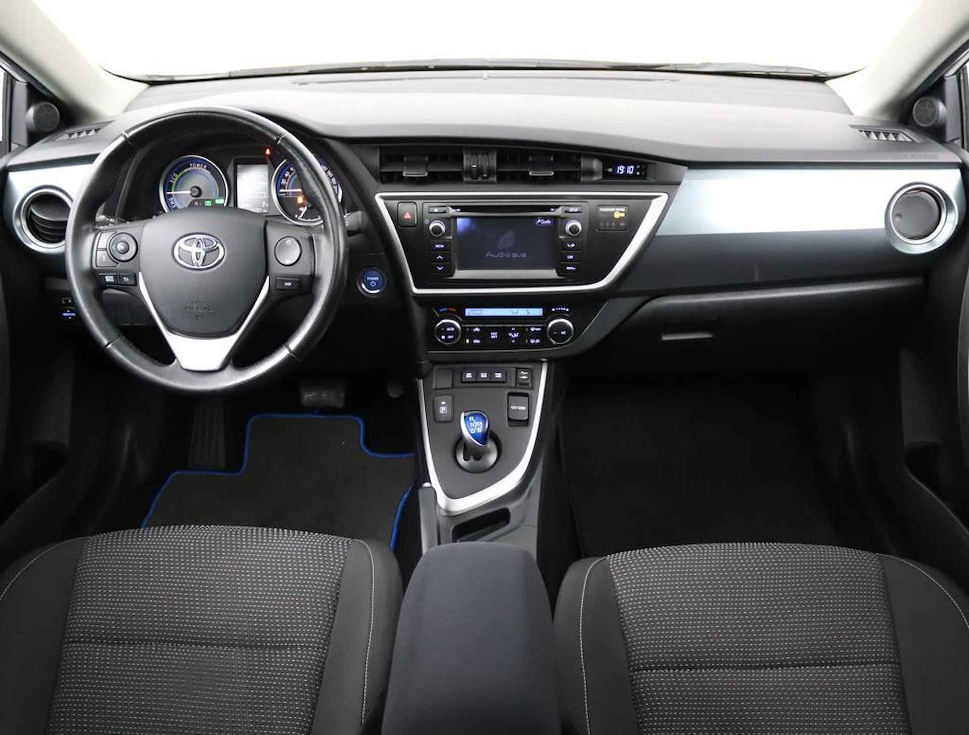 Toyota Auris Touring Sports 1.8 Hybrid | Panoramadak | Parelmoerlak | Parkeercamera | Privacyglass | - 4/50