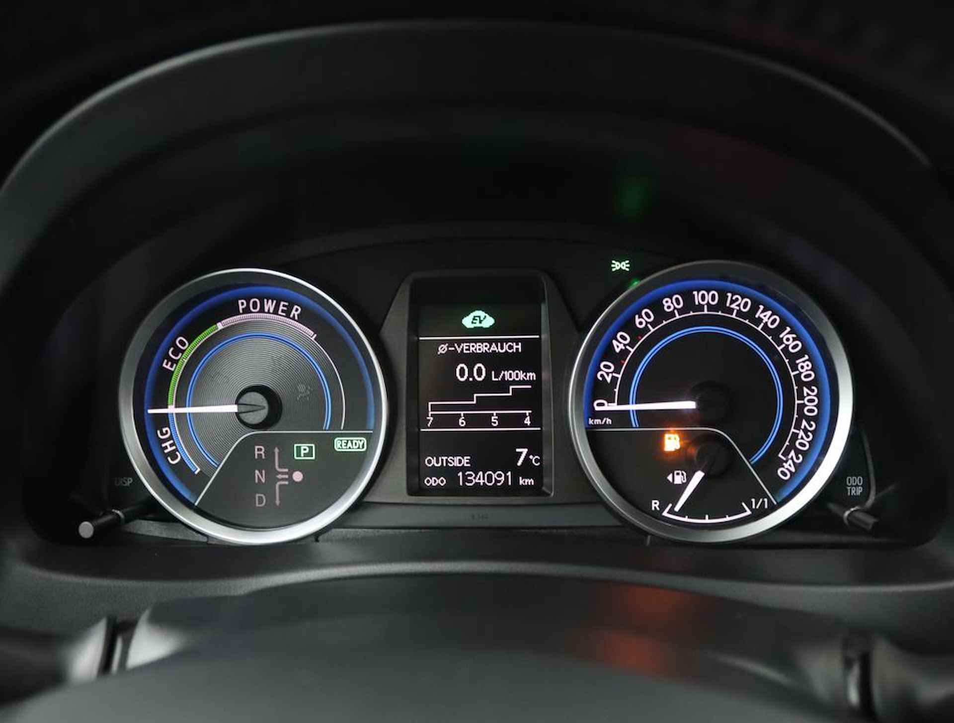Toyota Auris Touring Sports 1.8 Hybrid | Panoramadak | Parelmoerlak | Parkeercamera | Privacyglass | - 6/50