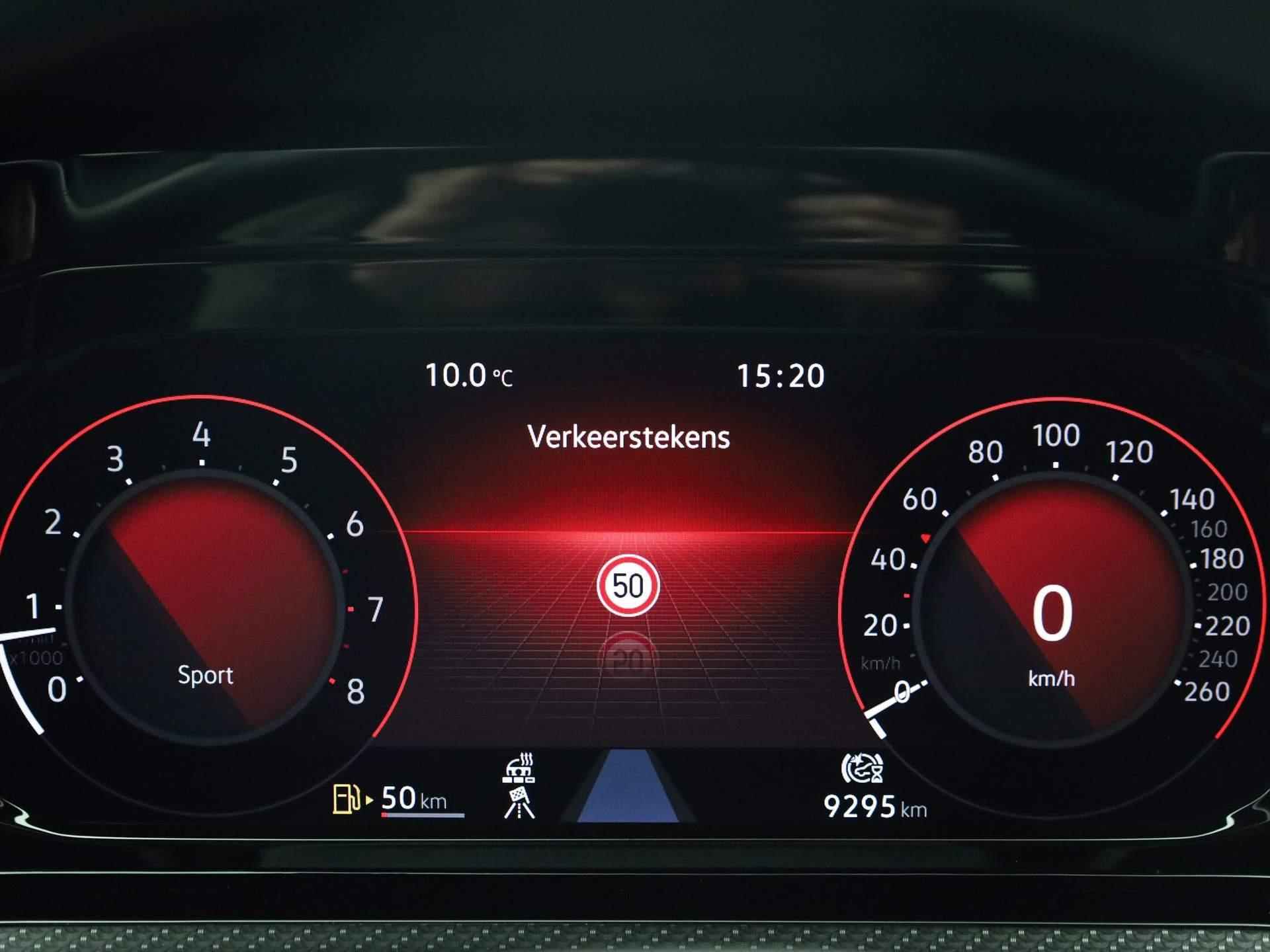 Volkswagen Golf 1.5TSI/130PK R-Line · Navigatie · Parkeersensoren · Stoel-/stuurverwarming - 15/38