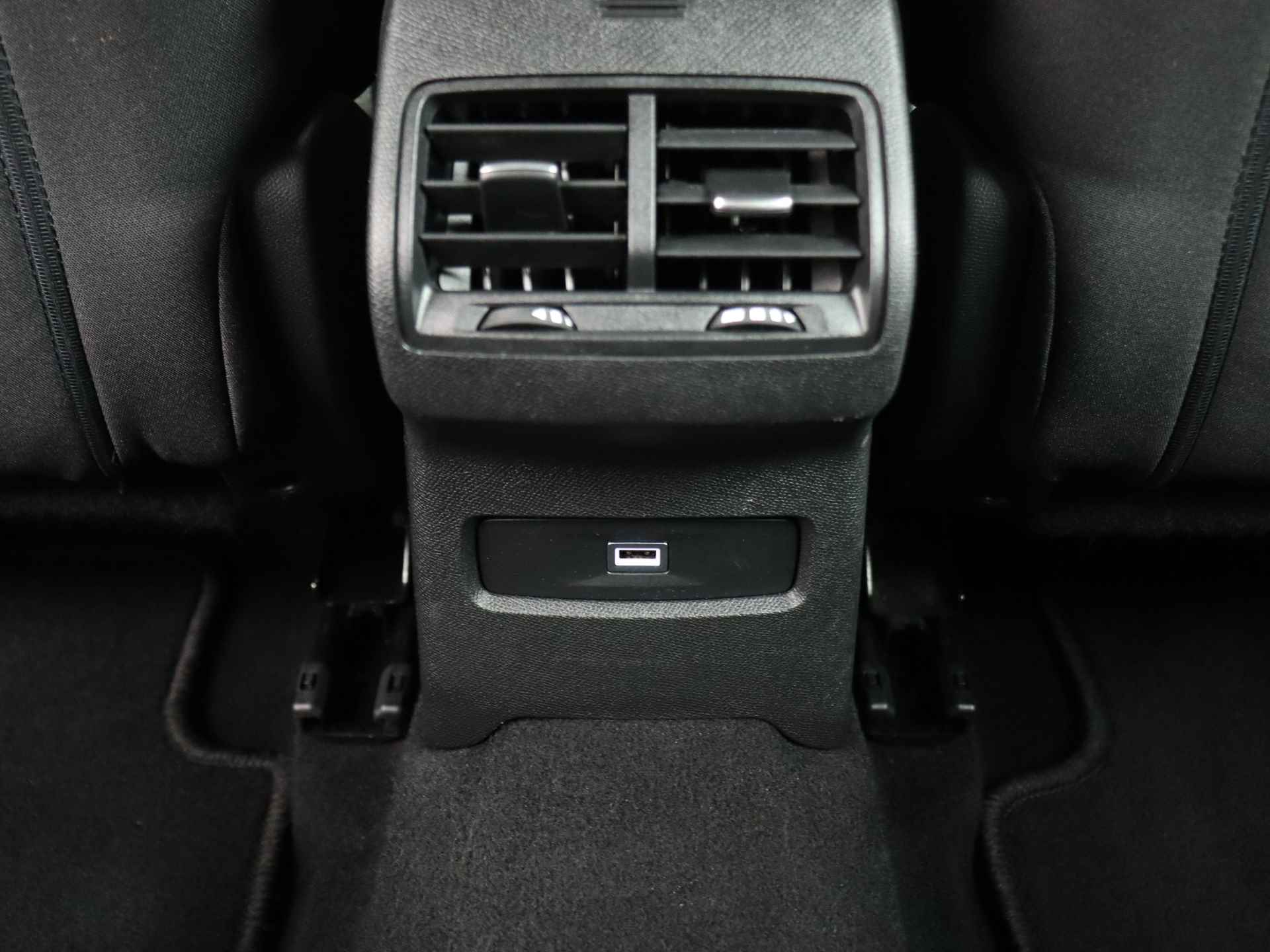 Citroën C4 Puretech 130pk Automaat Feel Edition | Rijklaar | - 23/27