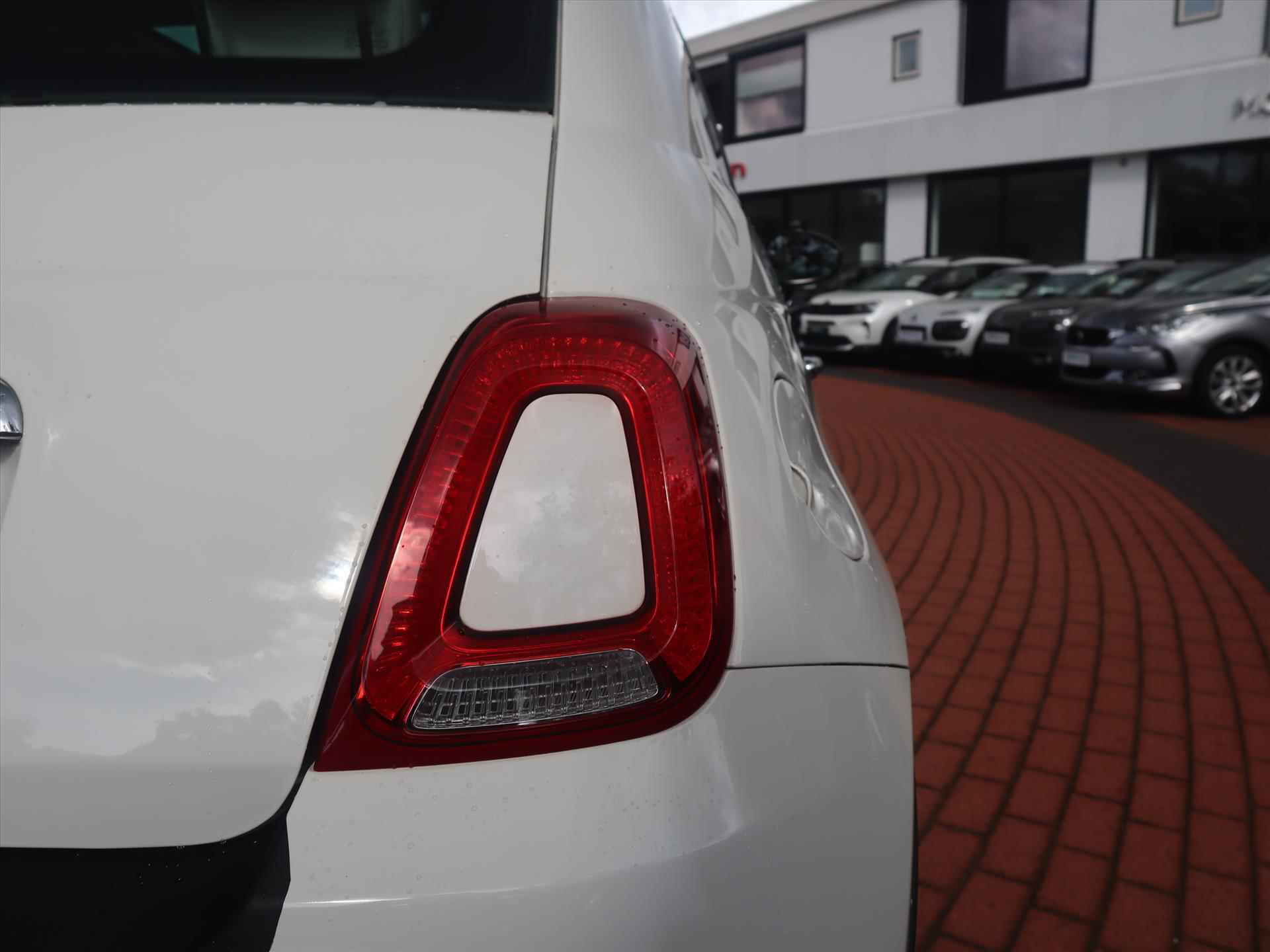 Fiat 500 1.2 69PK Lounge, Rijklaarprijs | Navigatie | Panoramadak | Cruise Control | Bluetooth | Lichtmetalen wielen - 8/58