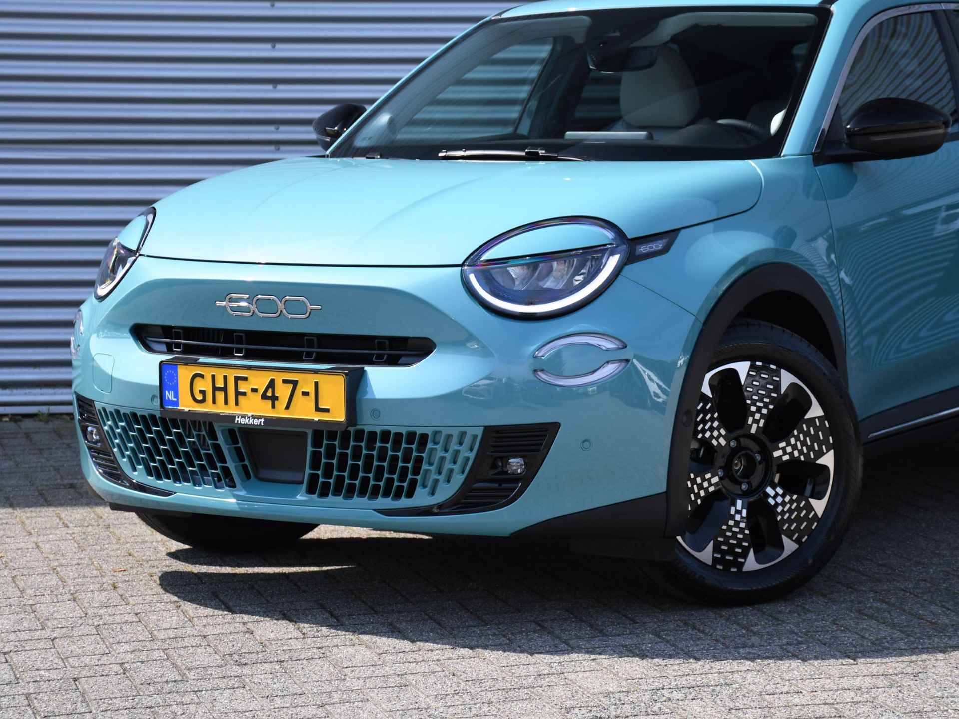 Fiat 600 La Prima 1.2 Hybrid 100pk Automaat ADAPT. CRUISE | DODE HOEK | MASSAGE | 18''LM | PDC + CAM. | NAVI - 2/31