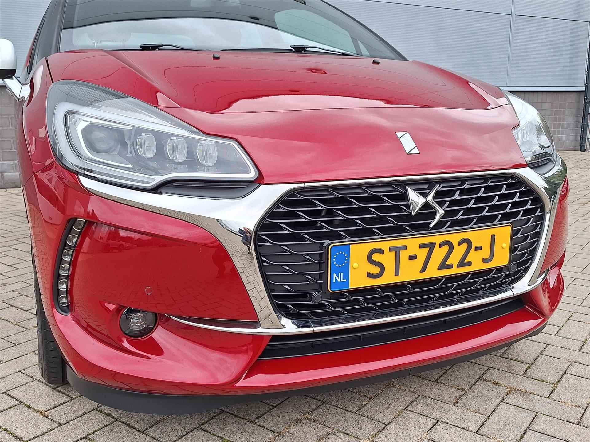 Ds Ds 3 1.2 PureTech 82pk So Chic | Navigatie | Climate Control | Achteruitrijcamera | Cruise Control - 7/33