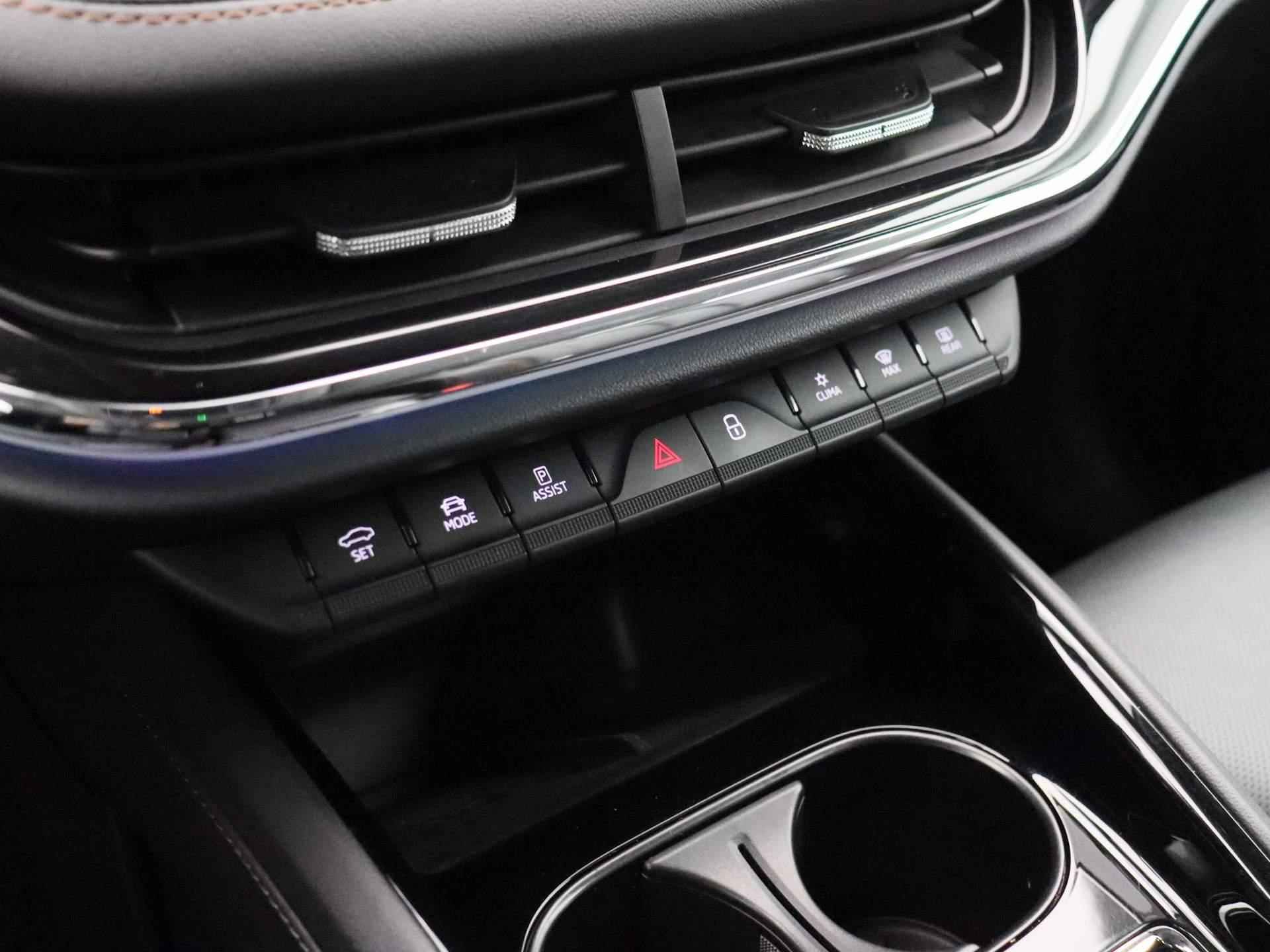 Skoda Enyaq iV 80 | Navigatie | Leder | Camera | Parkeersensoren | Elektrisch Verstelbare Stoelen | Stoelverwarming | Stuurverwarming | Lichtmetalen Velgen | - 21/42