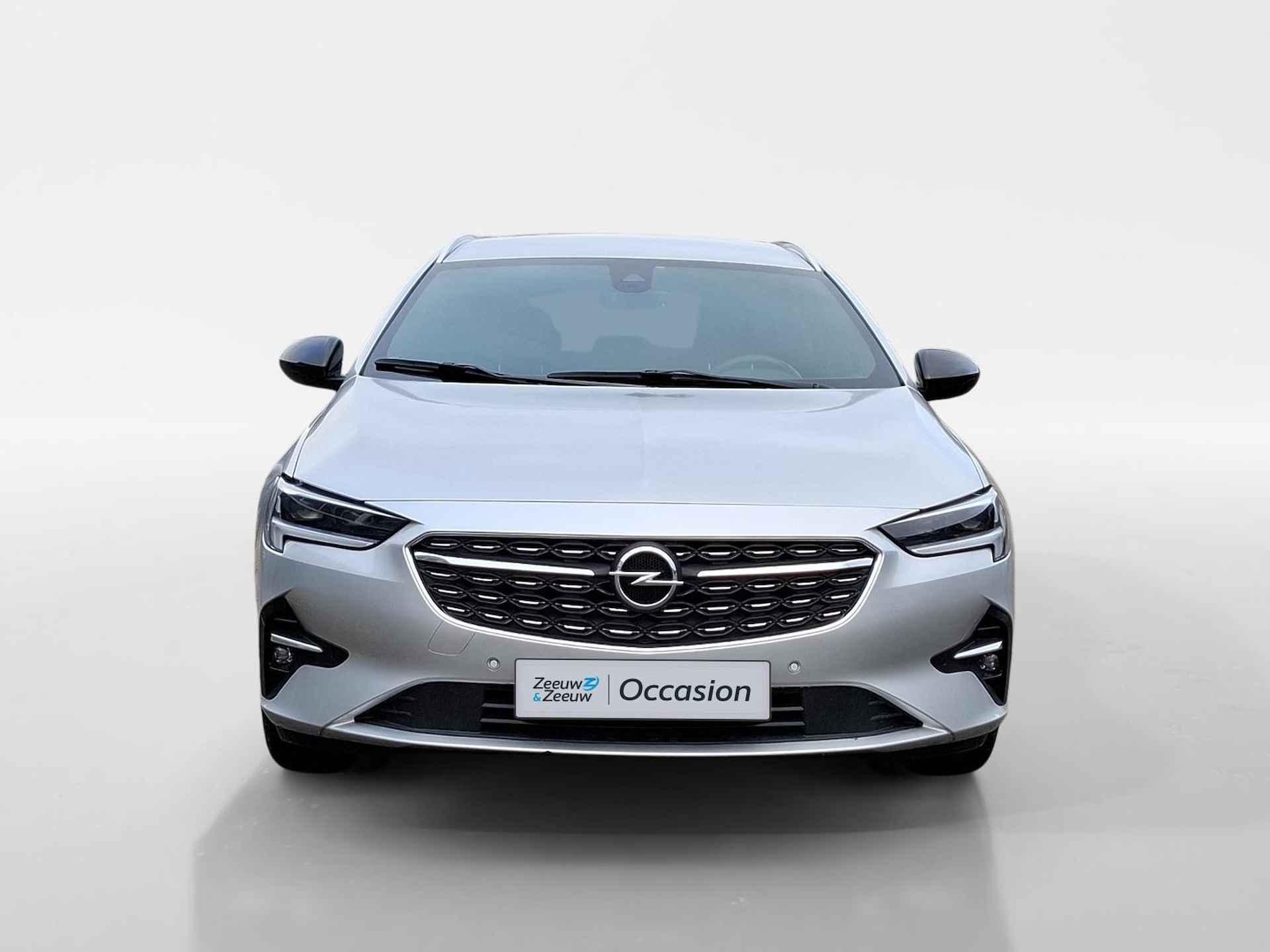 Opel Insignia Sports Tourer 2.0 Turbo Business Automaat | Navigatie | Parkeersensoren | Dodehoek Detectie | Stuur-en stoelverwarming | Climate Control | Apple Carplay/Android Auto | - 2/30