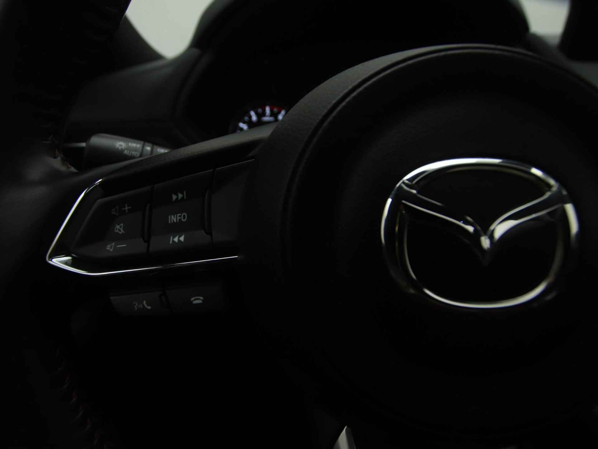 Mazda CX-5 2.0 SkyActiv-G Sportive automaat met Black Comfort Pack en Sunroof en keyless block : dealer onderhouden - 26/49