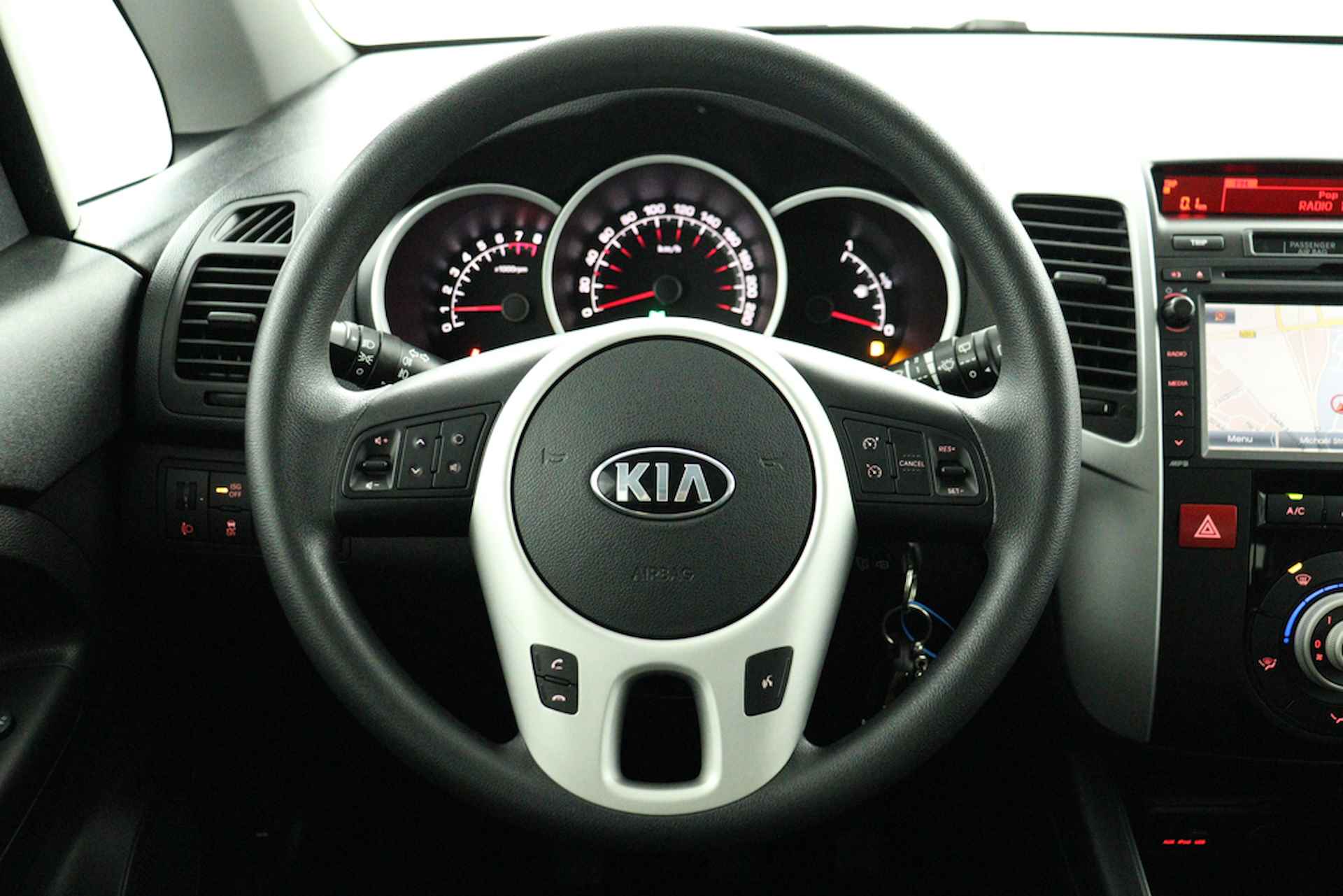 Kia Venga 1.4 CVVT PLUS PACK AC/CRUISE/NAV/CAMERA/LMV/TREKHAAK/HOGE.INSTAP - 23/44