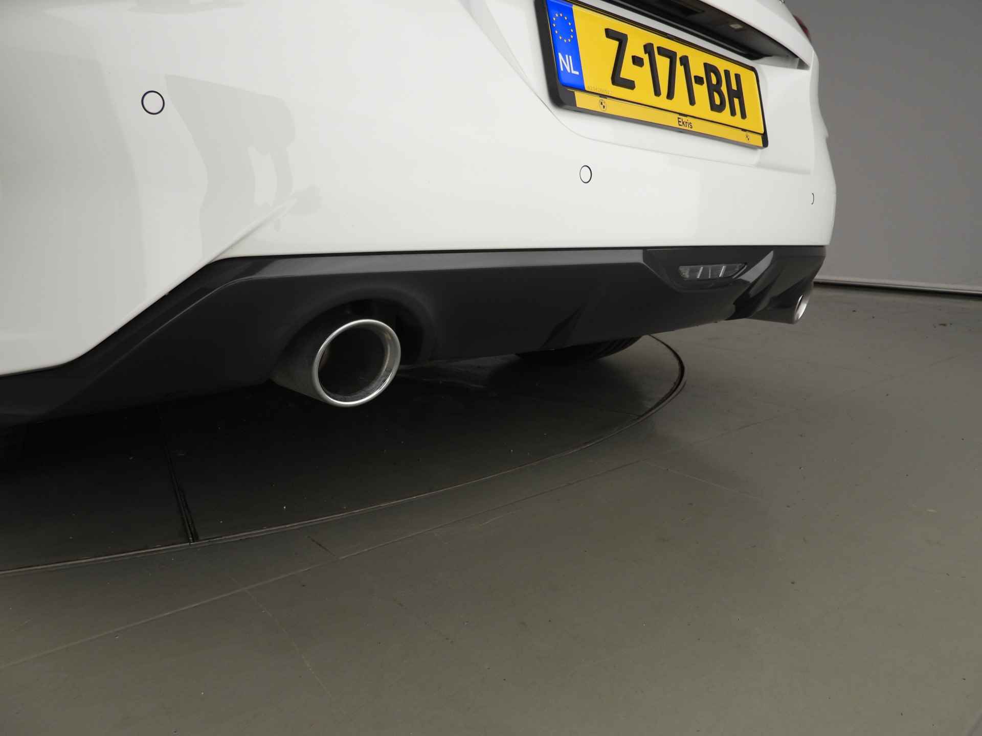 BMW Z4 Roadster sDrive20i LED / Leder / Navigatie / Stoelverwarming / Keyles go / DAB / Alu 18 inch - 34/38