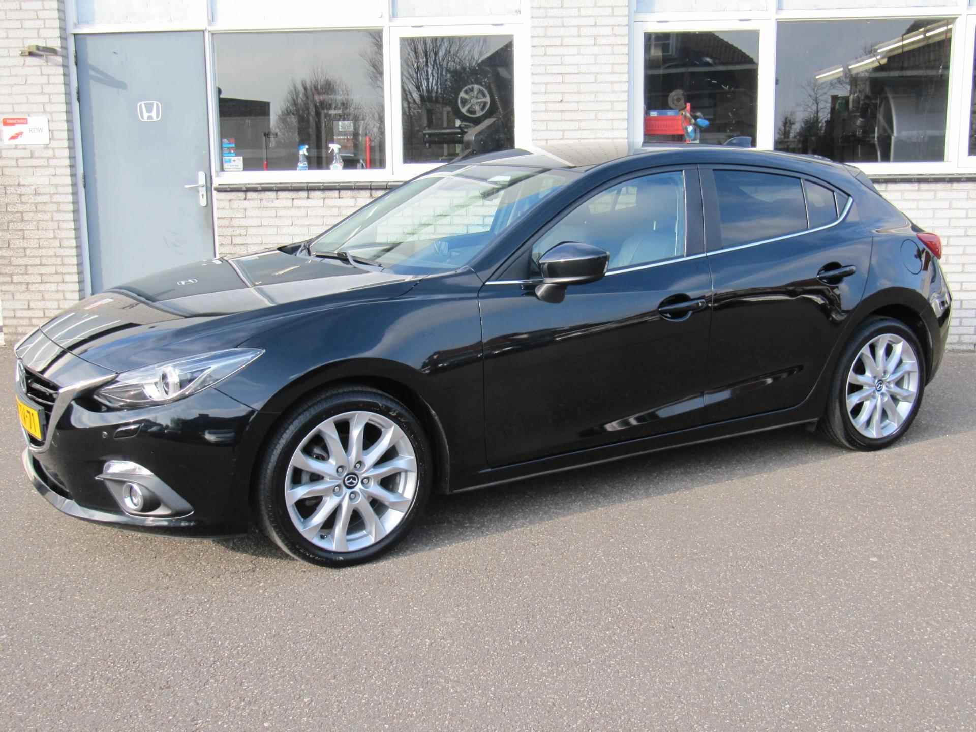 Mazda 3 2.0 GT-M*leder*navi*xenon*head up* - 10/22