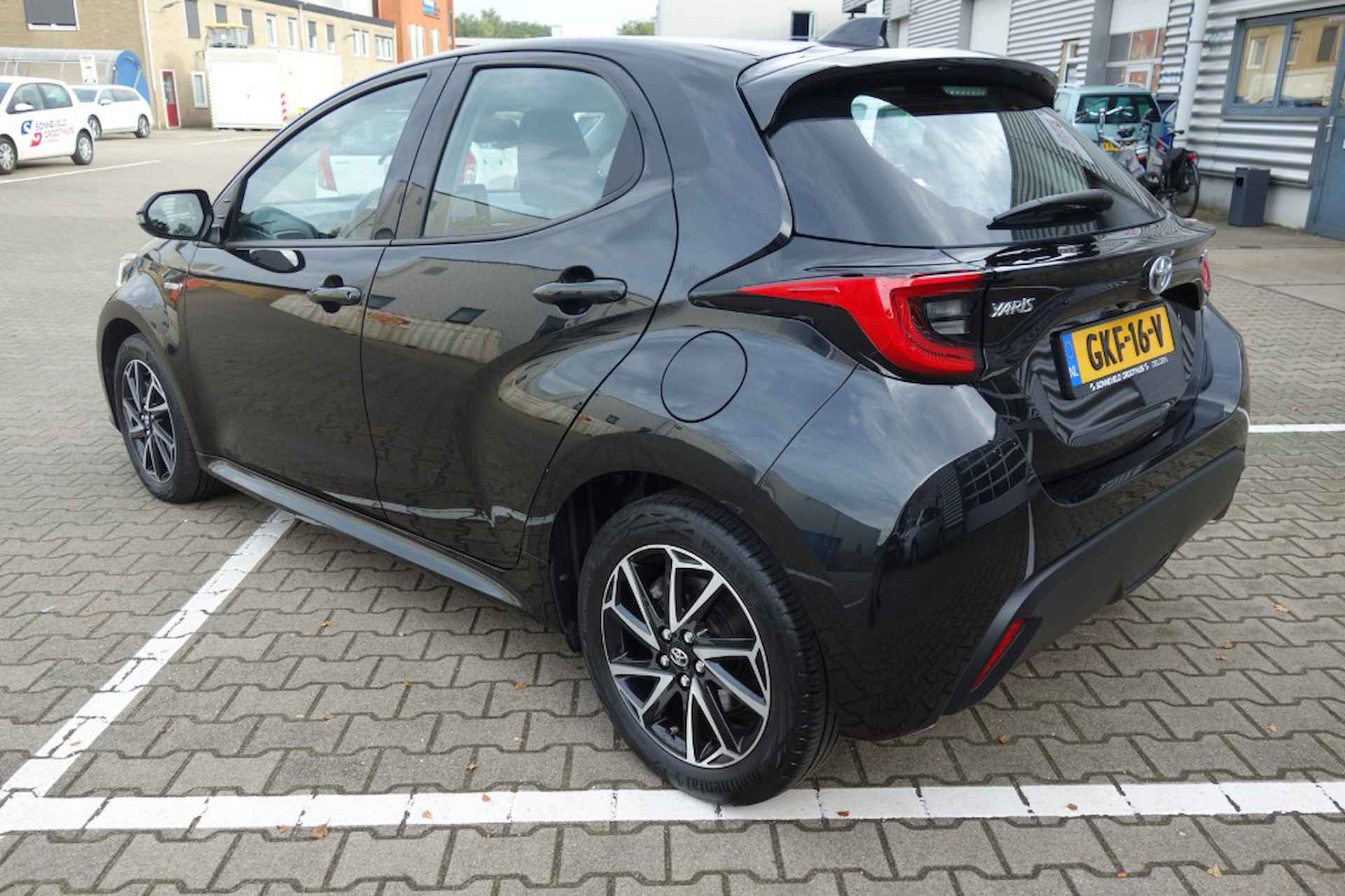 TOYOTA Yaris 1.5 HYB. DYNAMIC Plus, Apple Carplay, Keyless, Stoelverw. Camera - 5/34