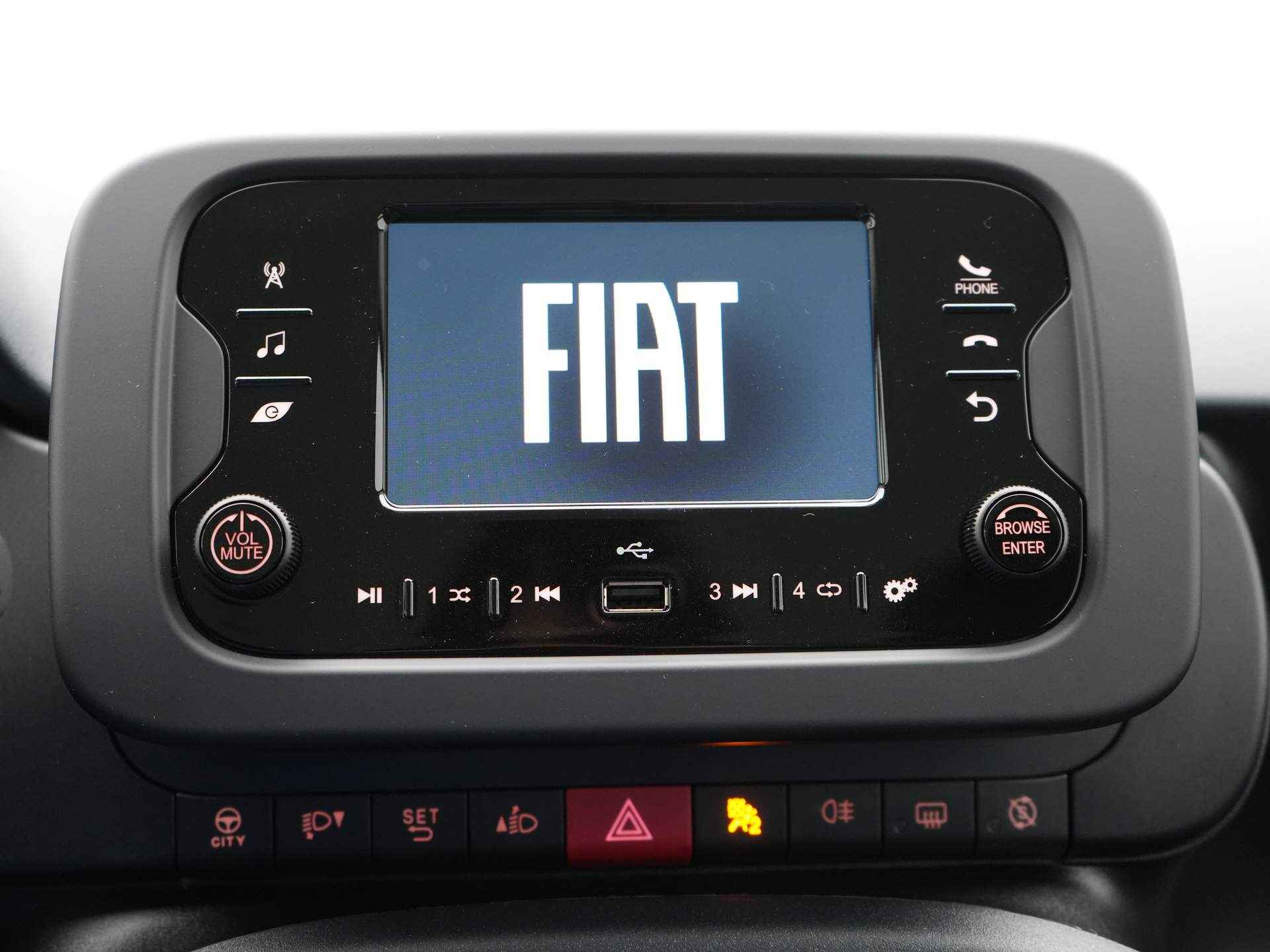 Fiat Panda 1.0 Hybrid Urban | Bluetooth | Airco | Dab | - 12/31