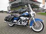 Harley-Davidson FLHRC ROADKING ROAD KING FLHR