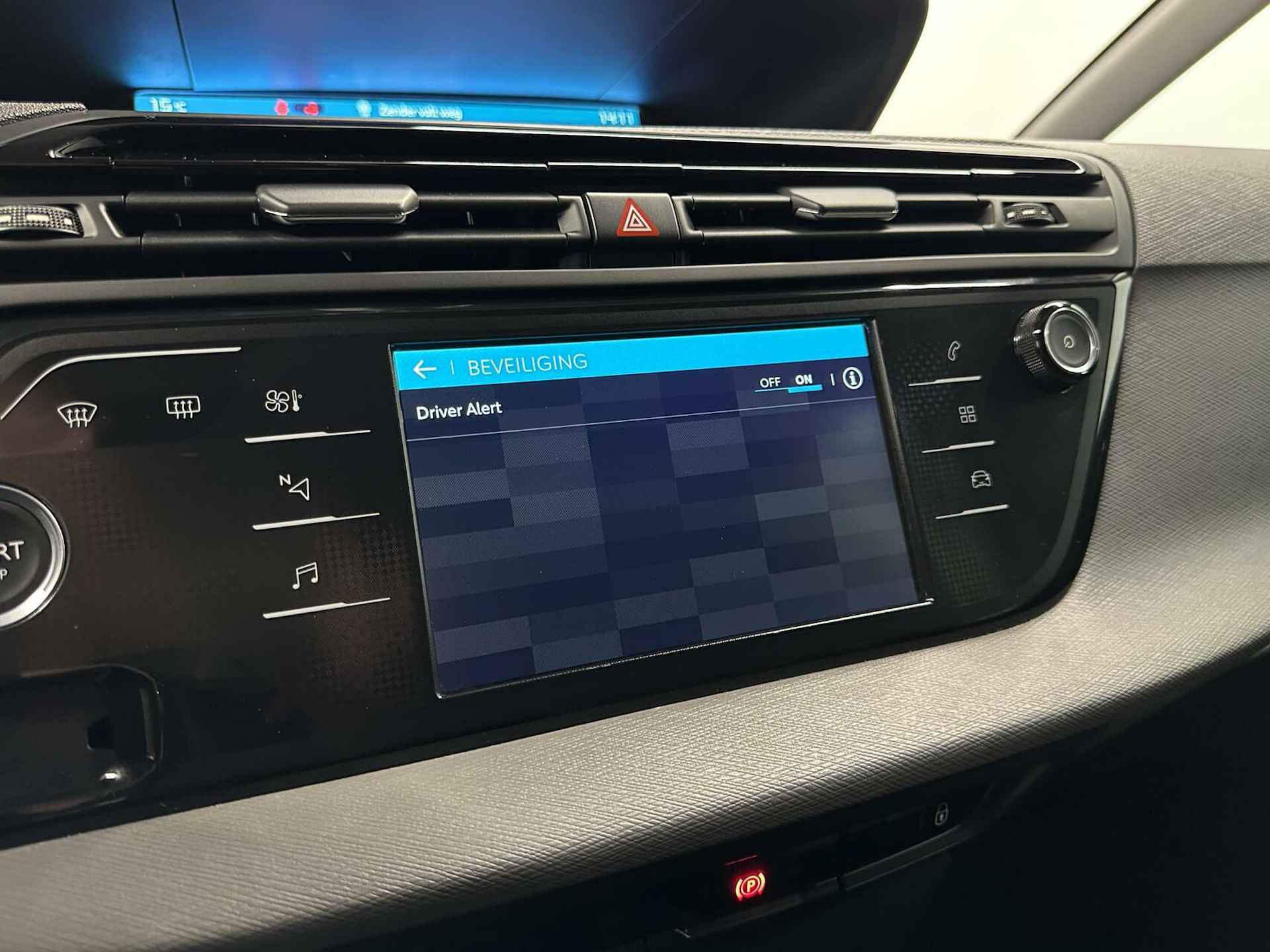 Citroen C4 Picasso 1.2 PureTech Feel CARPLAY-CAMERA-CRUISE - 35/41