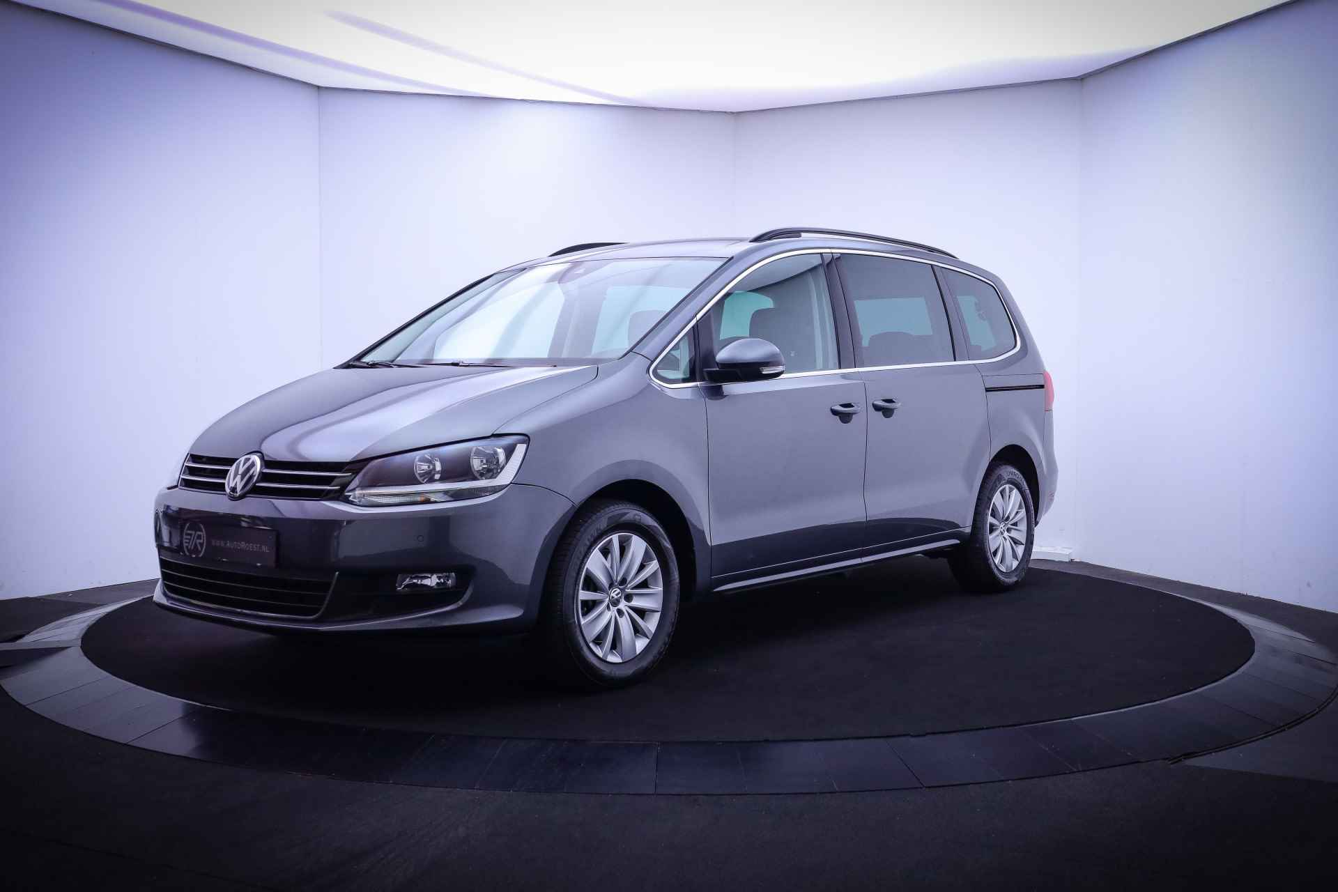 Volkswagen Sharan 1.4TSI Dsg 7Pers Comf.Line NAVI/CARPLAY/ADAPTIVE CRUISE/BLINDSPOT/STOELVERW./CLIMA/PDC V+A/LMV - 1/27