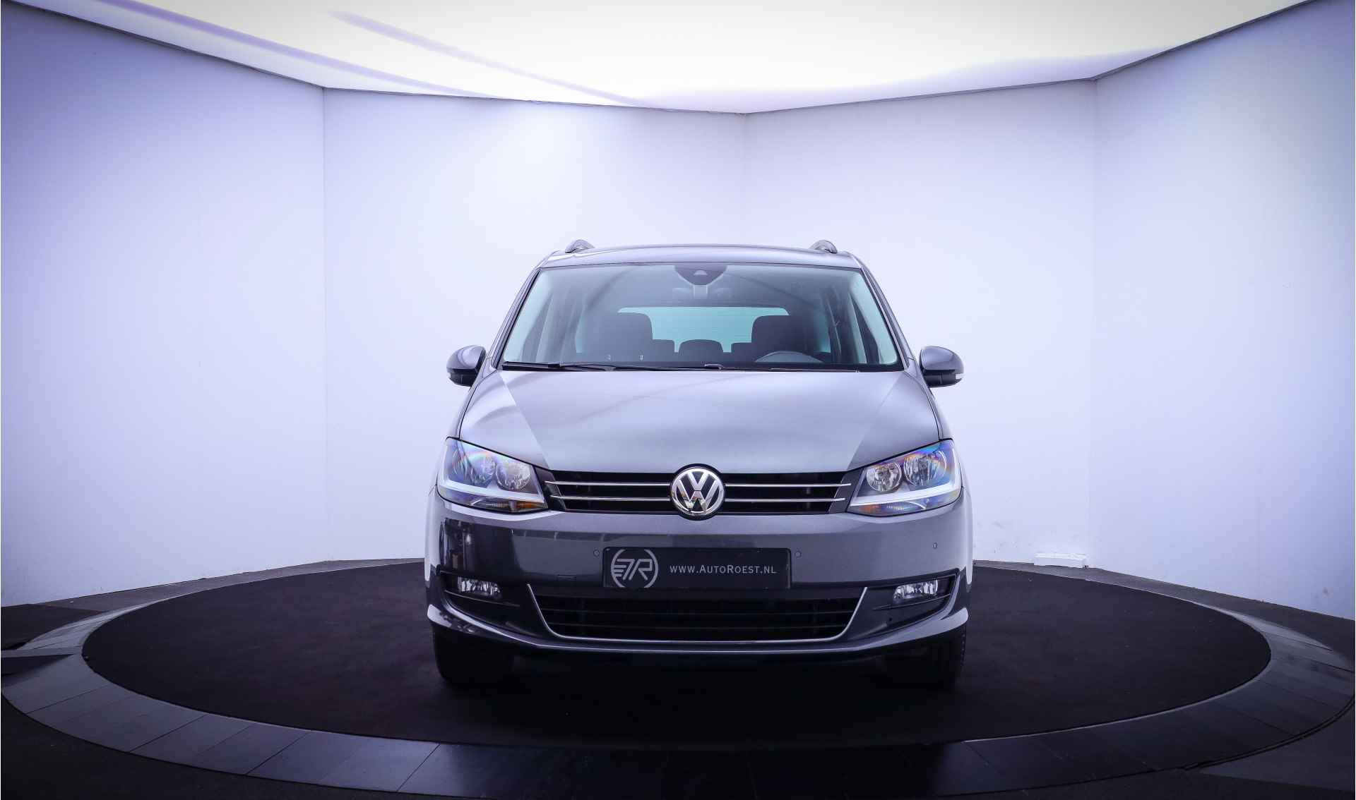 Volkswagen Sharan 1.4TSI Dsg 7Pers Comf.Line NAVI/CARPLAY/ADAPTIVE CRUISE/BLINDSPOT/STOELVERW./CLIMA/PDC V+A/LMV - 2/27