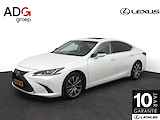 Lexus ES 300h Preference Line | Stuurwielverwarming | Blind Spot Monitor | 18 Inch Lichtmetalen velgen | DAB+