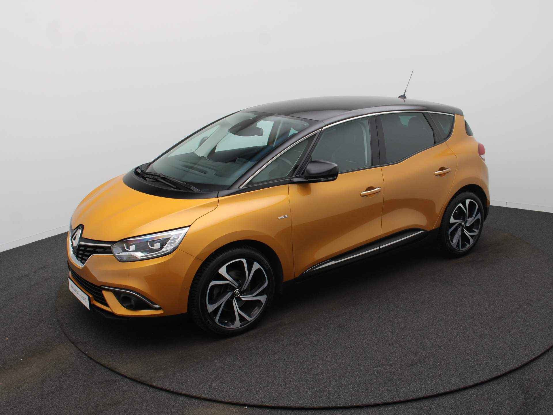 Renault Scénic TCe 140pk Bose ALL-IN PRIJS! Bose | Camera | Navi - 10/43
