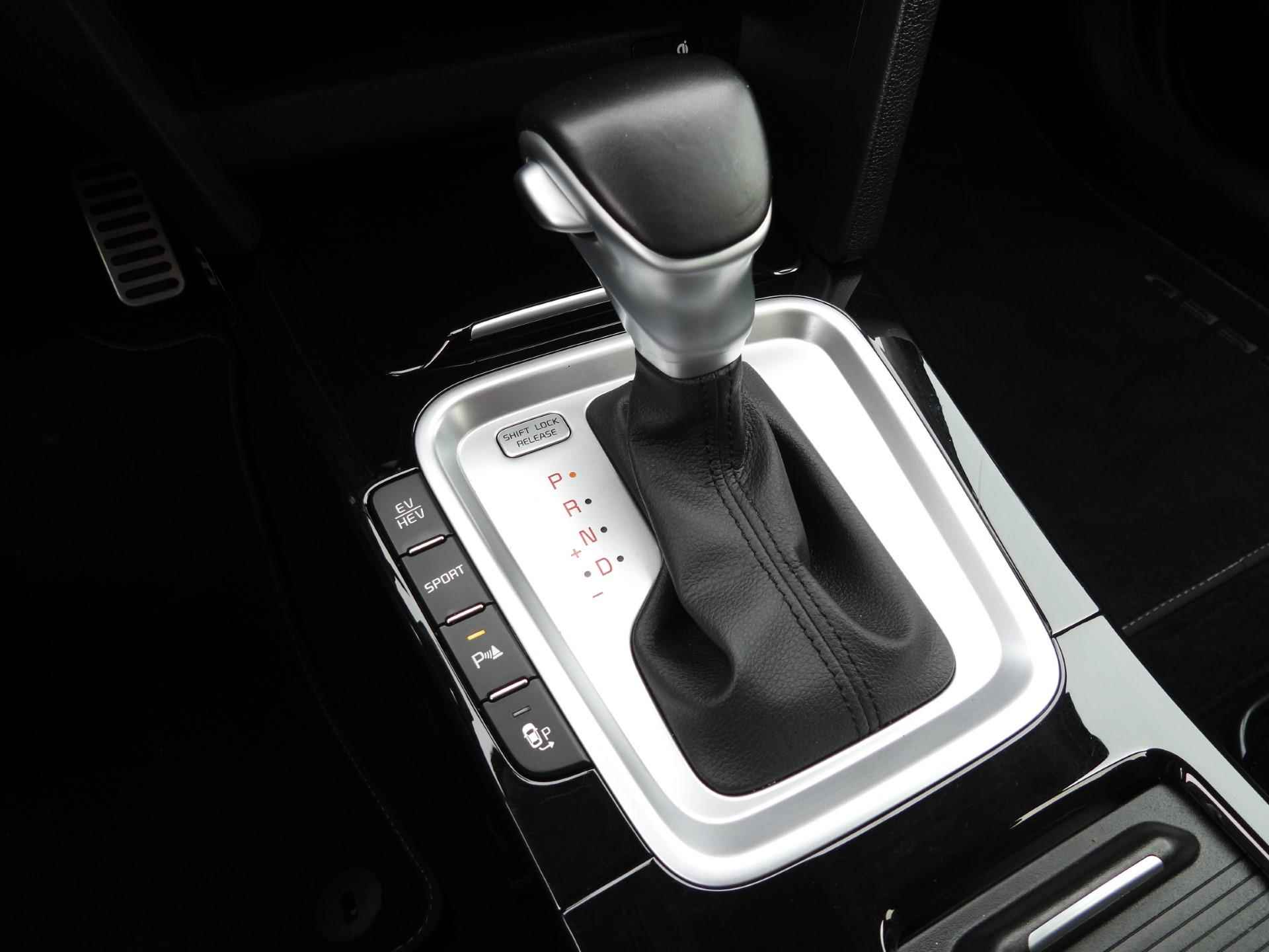 Kia Ceed Sportswagon 1.6 GDI PHEV Plug-In ExecutiveLine LEER/SCHUIFDAK/LED/17"LMV! - 18/50