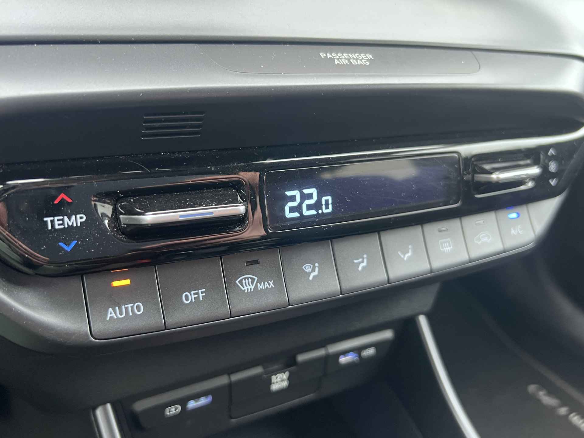 Hyundai i20 1.0 T-GDI Premium | Climate Control | BOSE Audio | Camera - 17/28