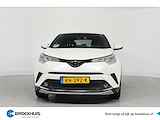 Toyota C-HR 1.2 Dynamic | Dealer Onderhouden! | 1e Eigenaar! | Trekhaak | Sport-Pakket | Navi | Camera | Cruise Adaptive | LED | Stoelverwar