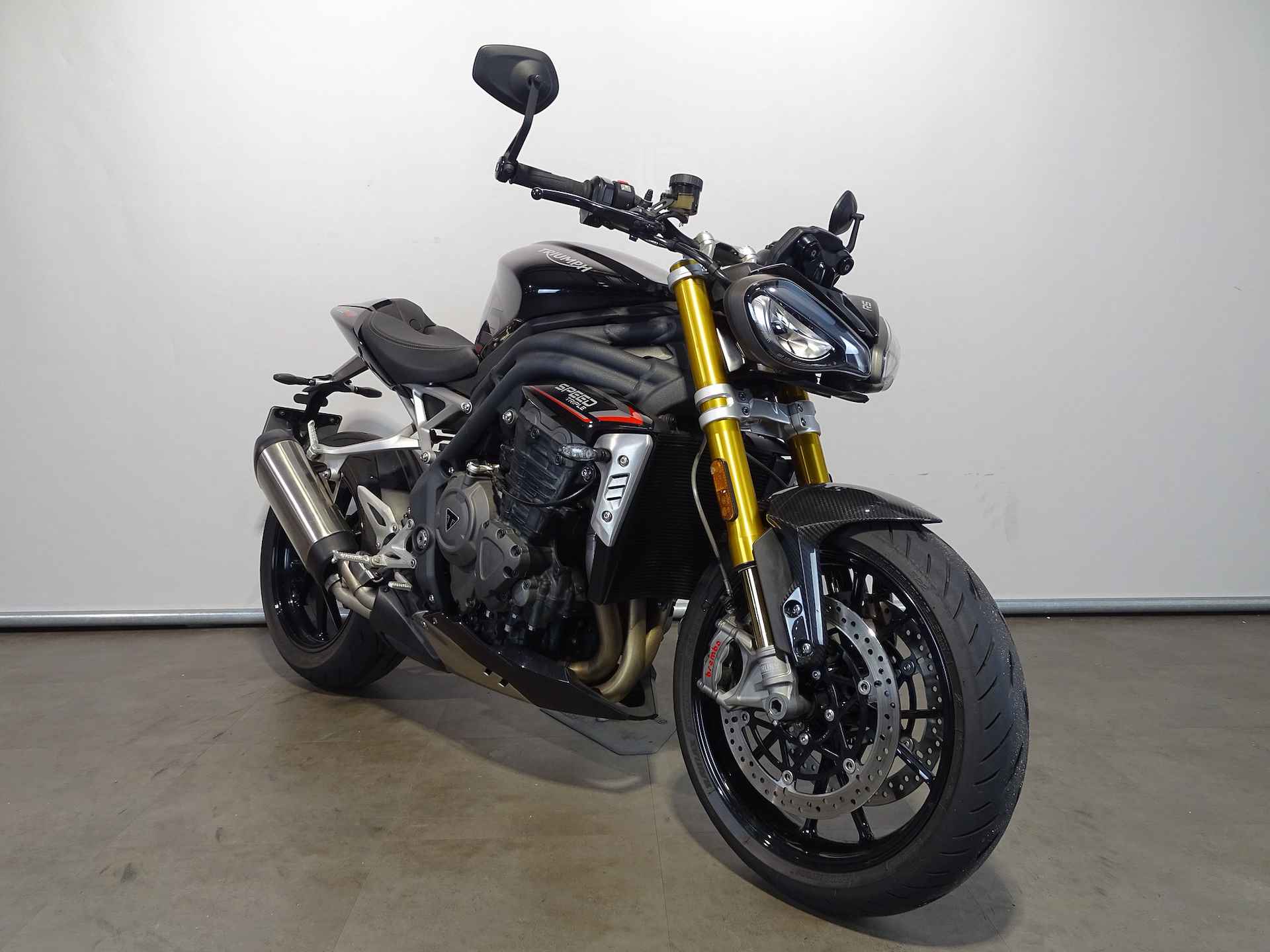 Triumph SPEED TRIPLE 1200 RS - 2/9