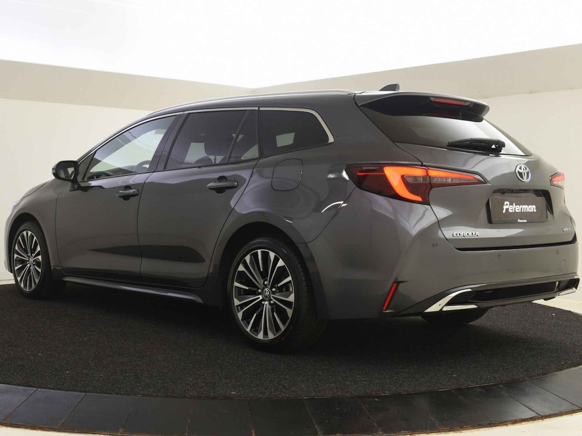 Toyota Corolla Touring Sports Hybrid 140 Style Edition *NIEUWE AUTO* | PDC V+A | Stuur en Stoe - 3/33