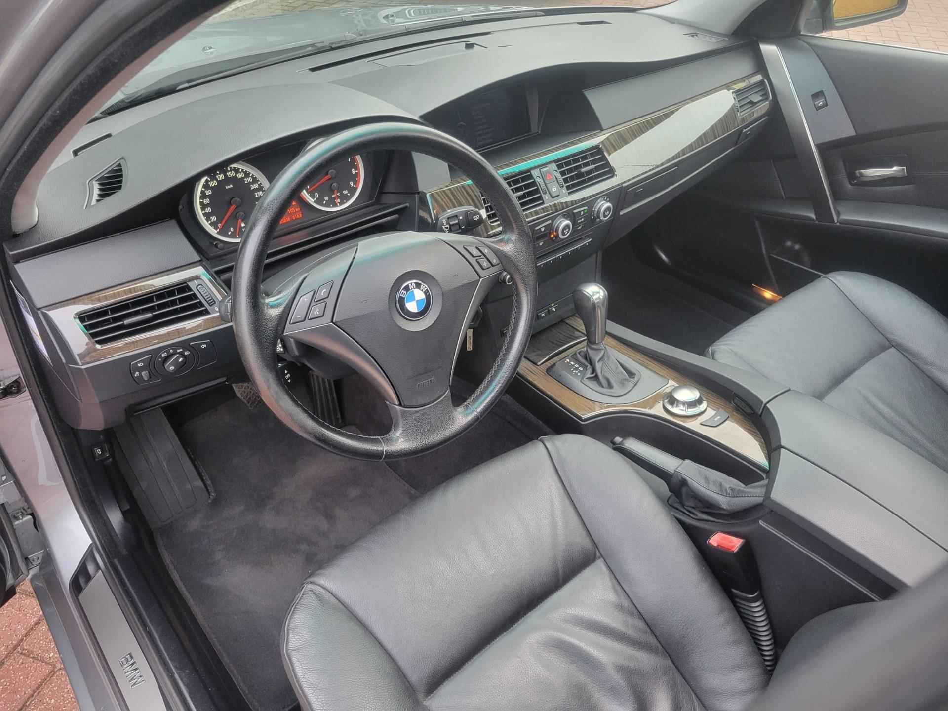 BMW 5-serie 545i Executive / Pano / Navi / Cruise / afn trekhaak - 10/37