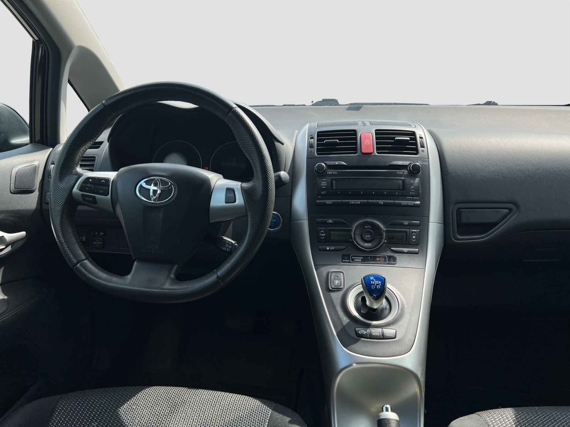 Toyota Auris 1.8 Full Hybrid Aspiration | Climate | NAP - 10/20