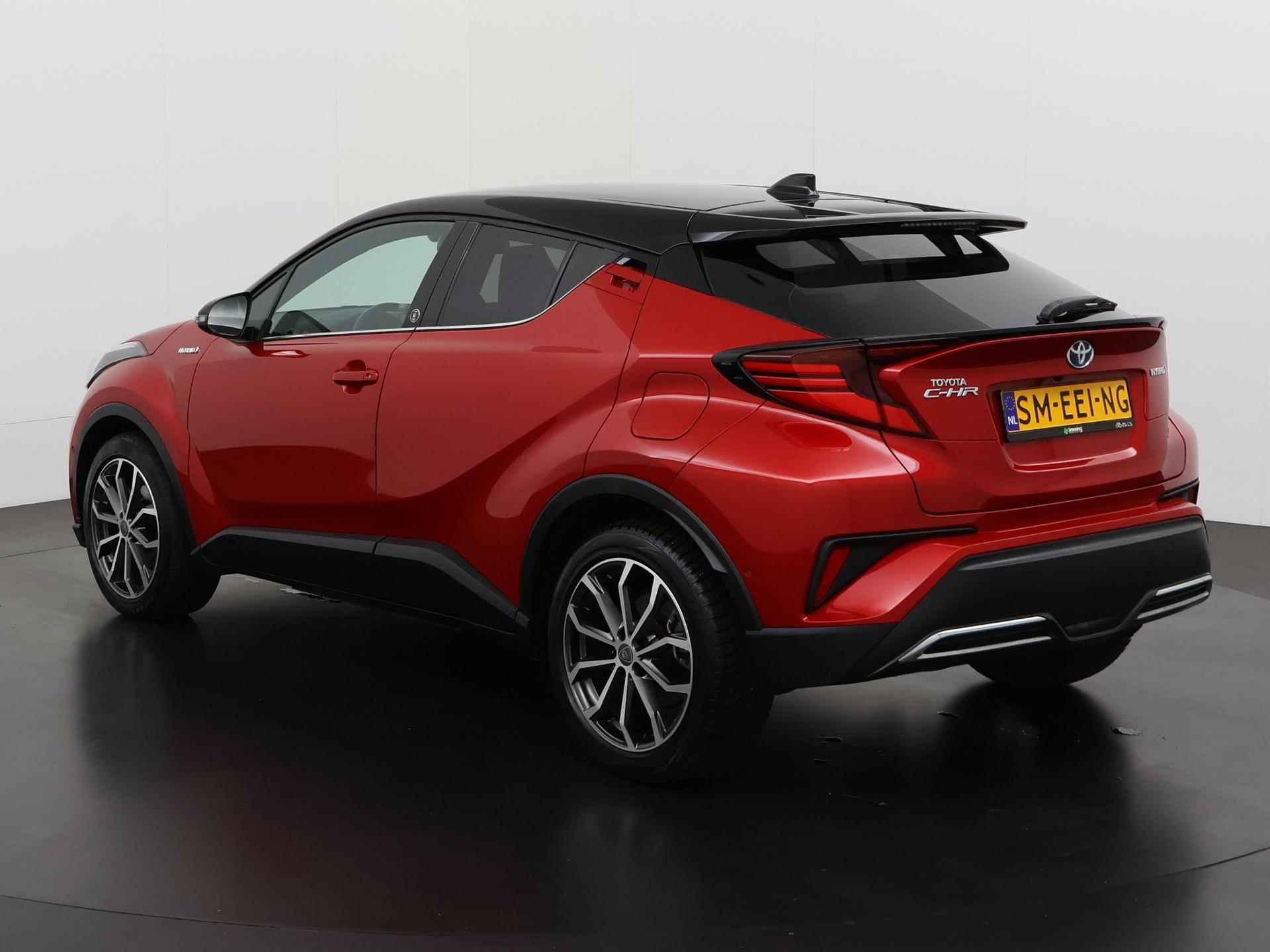 Toyota C-HR 2.0 Hybrid Bi-Tone | LED | Camera | Blind spot | Adaptive Cruise | Zondag Open! - 6/37