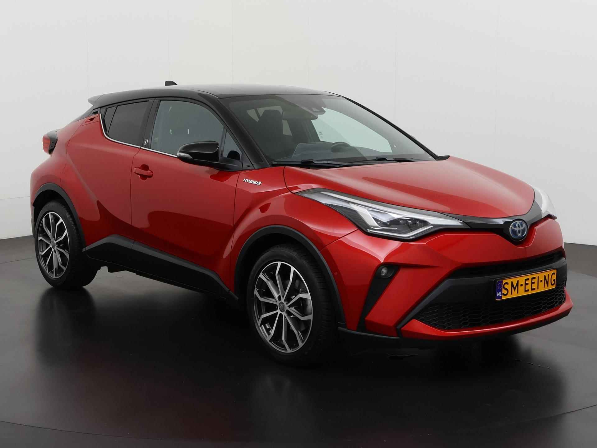 Toyota C-HR 2.0 Hybrid Bi-Tone | LED | Camera | Blind spot | Adaptive Cruise | Zondag Open! - 30/37