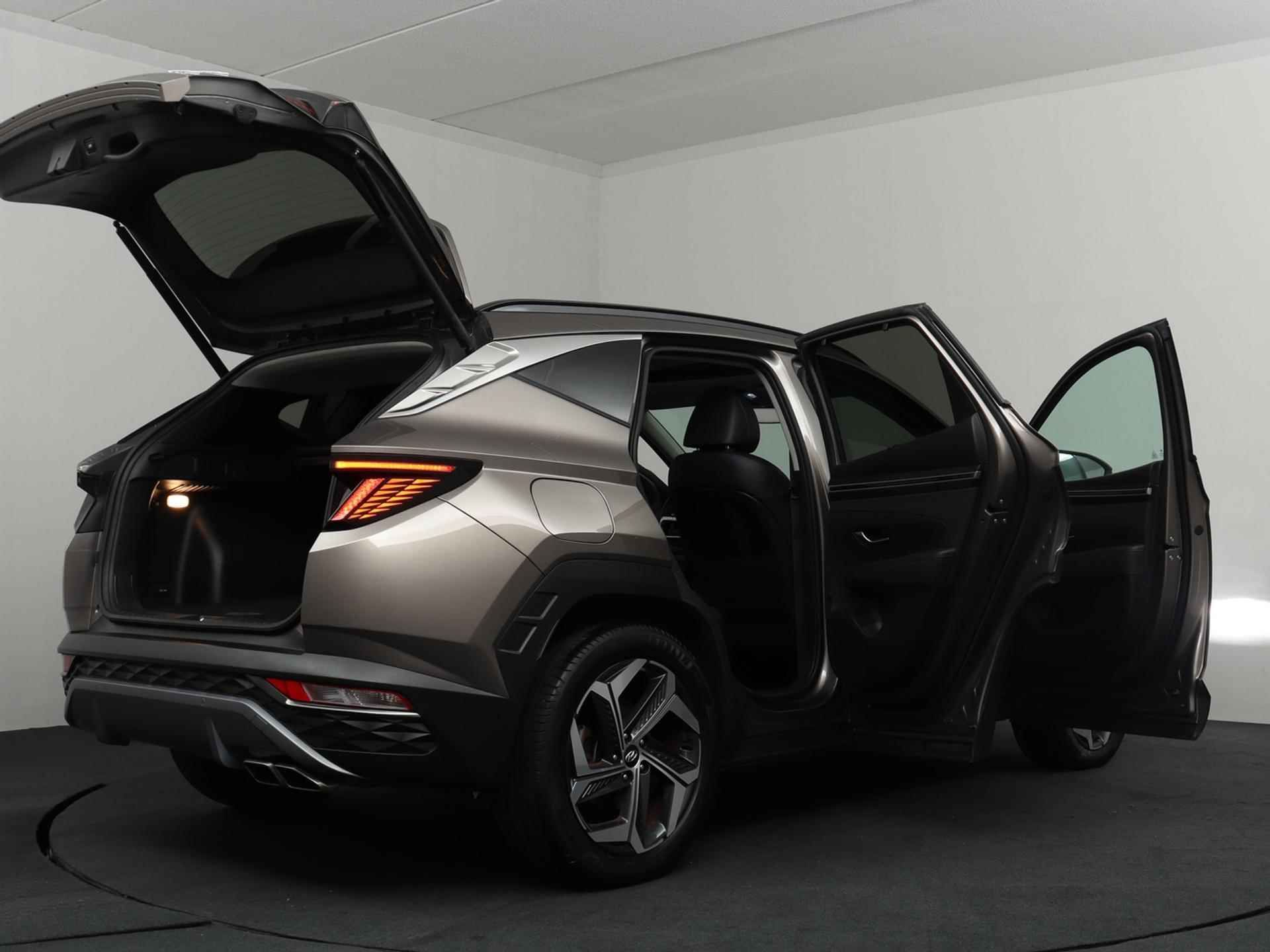 Hyundai Tucson 1.6 T-GDI PHEV Premium Sky 4WD | Panoramadak | ACC | Camera! - 38/40