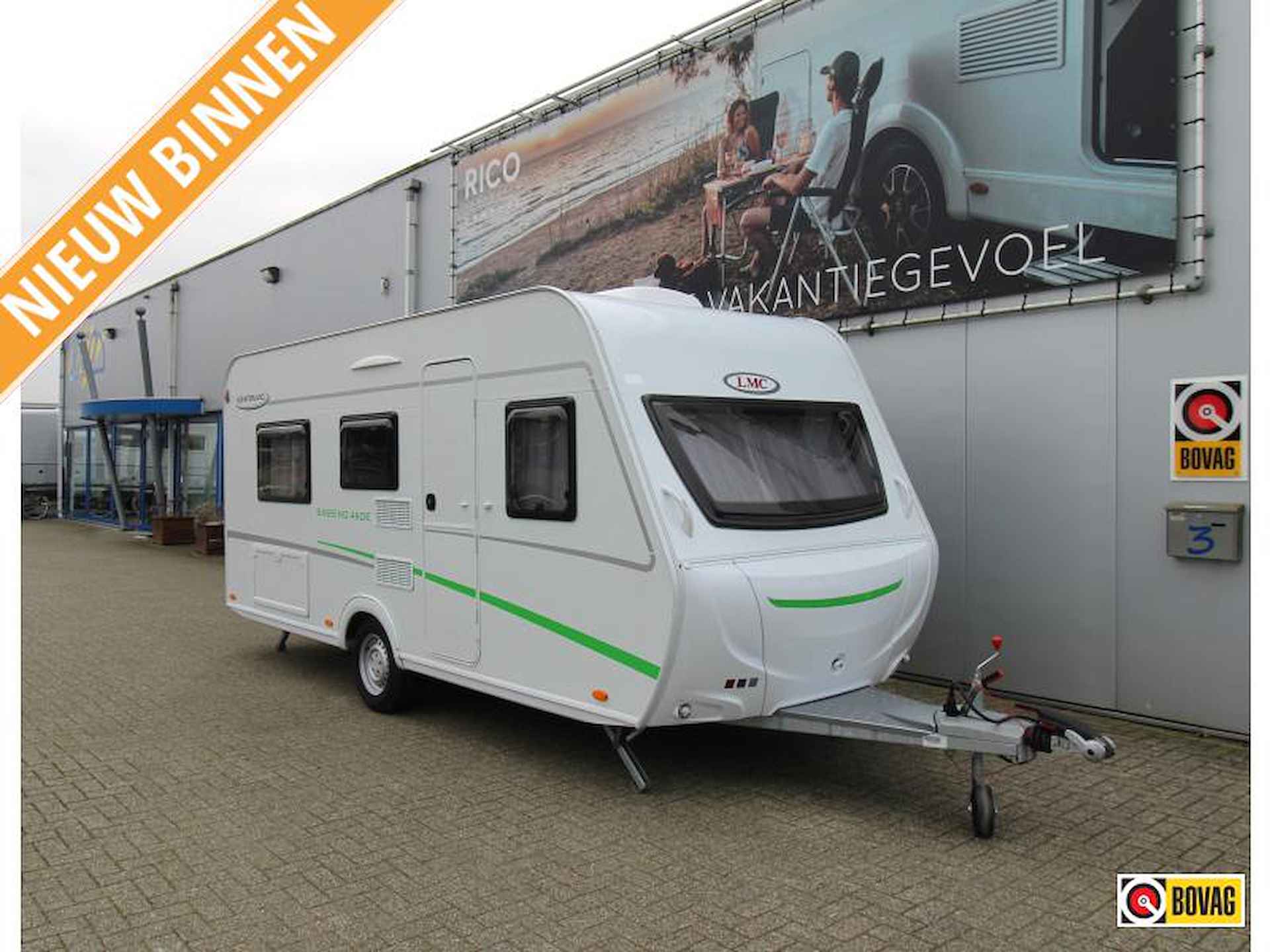 LMC Sassino 460 E 2020 + Voortent