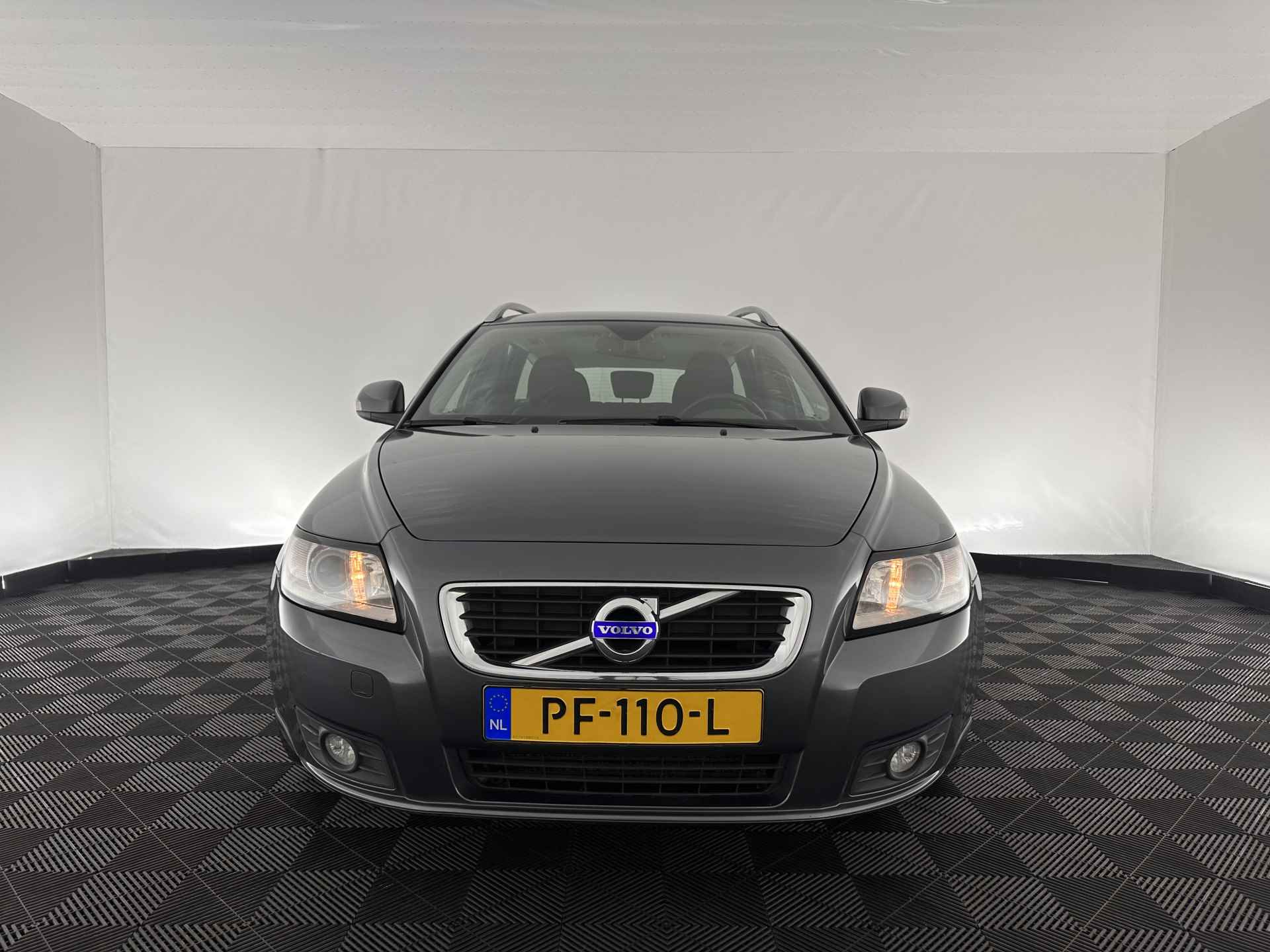 Volvo V50 1.6 D2 S/S Pro Edition *ECC | PDC | CRUISE | COMFORT-SEATS | 16''ALU* - 2/28