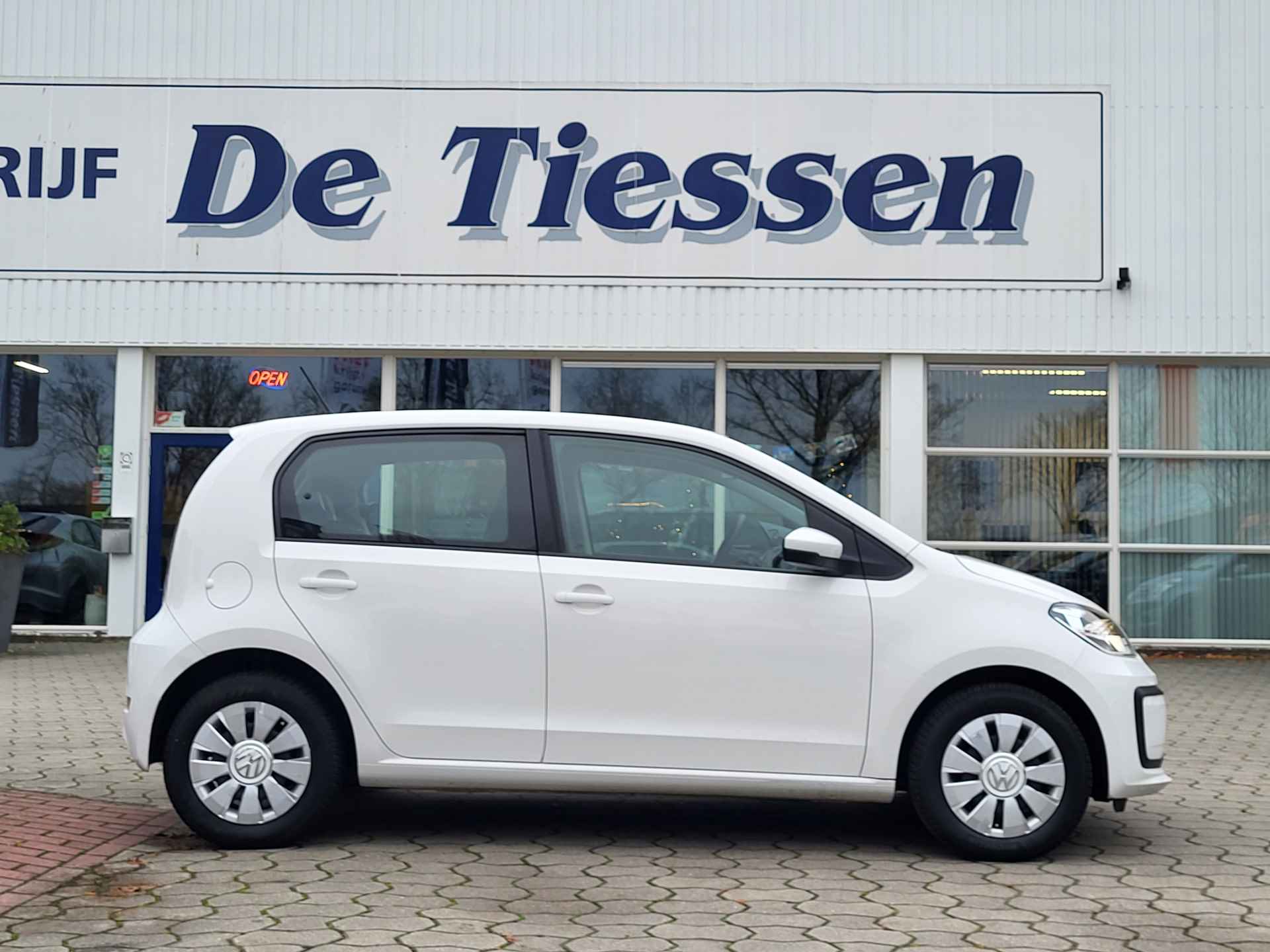 Volkswagen up! 1.0 BMT move up! 5 Drs, Airco, Rijklaar met beurt & garantie! - 5/26