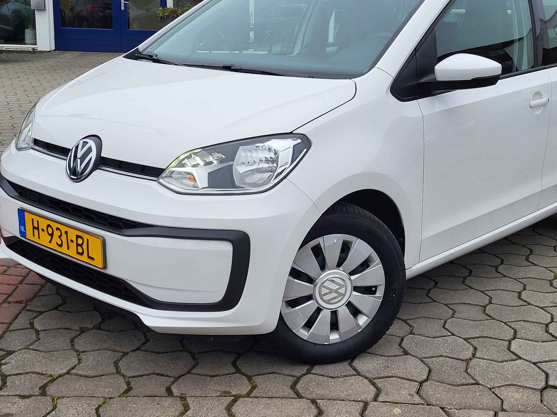 Volkswagen up! 1.0 BMT move up! 5 Drs, Airco, Rijklaar met beurt & garantie! - 6/26