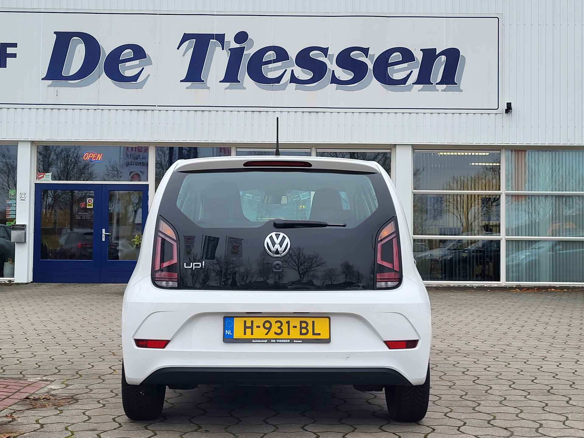 Volkswagen up! 1.0 BMT move up! 5 Drs, Airco, Rijklaar met beurt & garantie! - 25/26