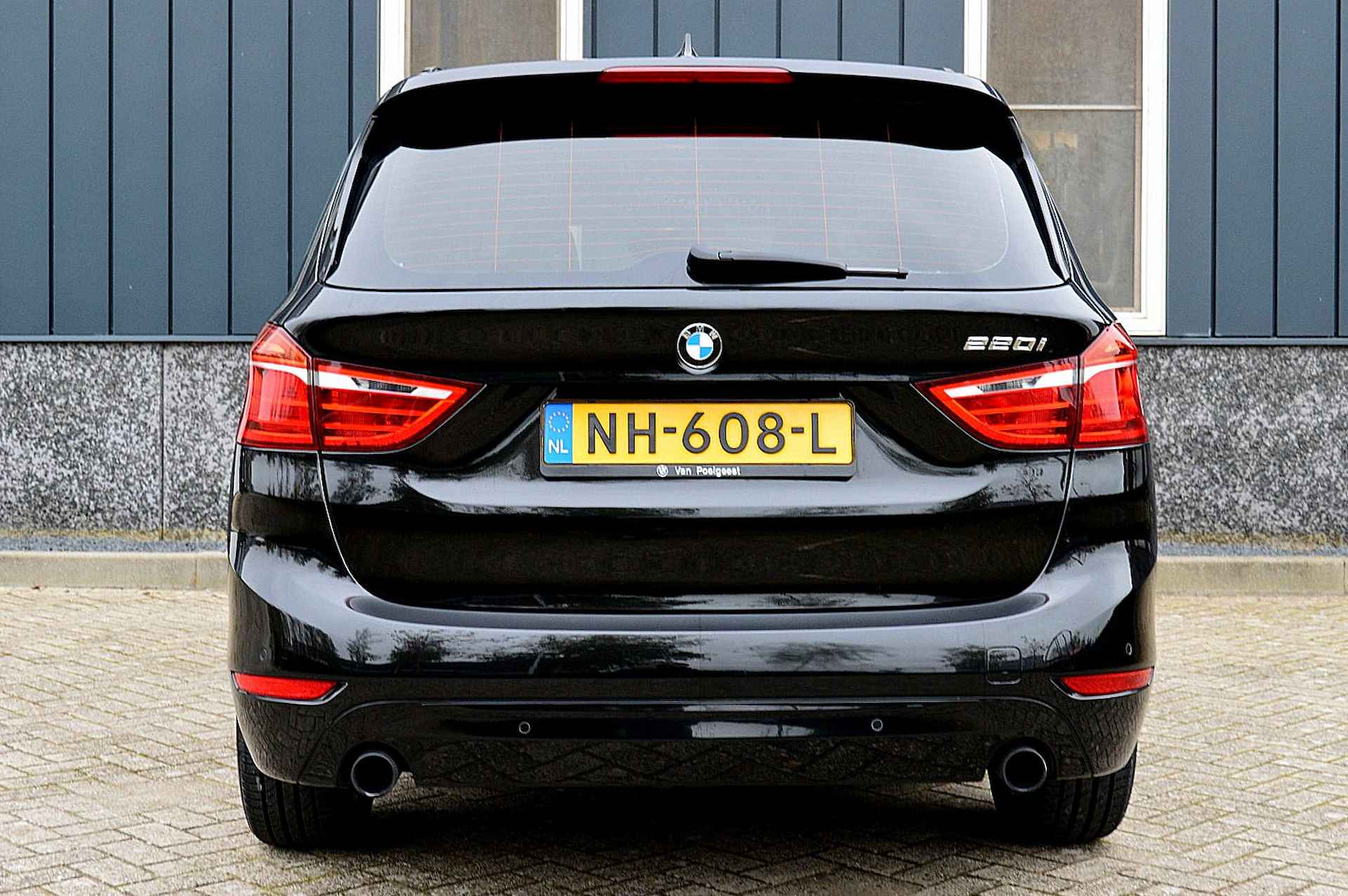 BMW 2 Serie Gran Tourer 220i Sport 7persoons. Rijklaarprijs-Garantie Navigatie Sport Interieur Led Camera Trekhaak - 4/31