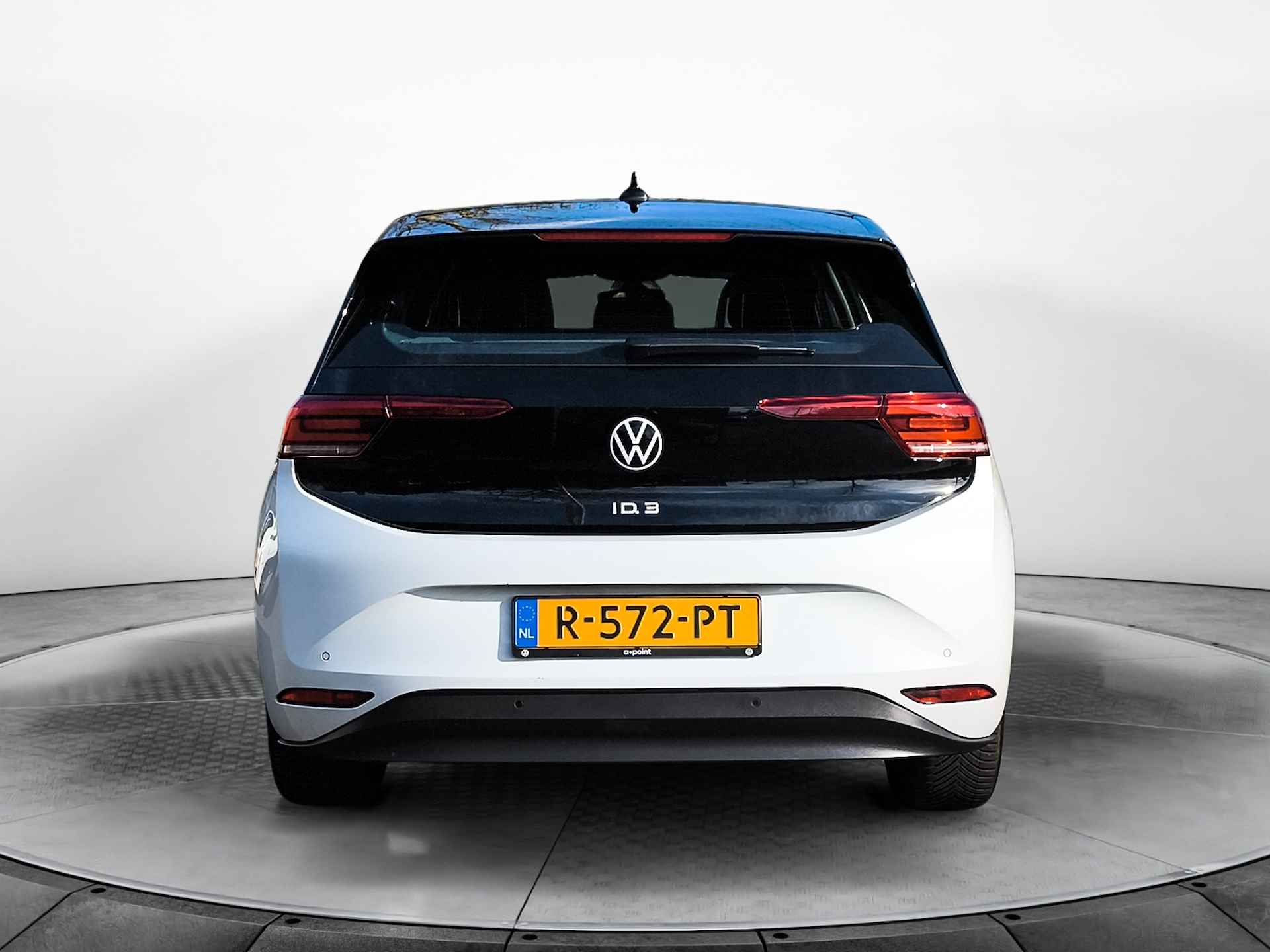 Volkswagen ID.3 Pro 58 kWh (146 PK) 1e-Eig. Keurig-Onderh. BOVAG-Garantie. NL-Auto. Navigatie/Apple-Carplay/Android-Auto, Adaptive-Cruisecontrol, Keyless-Start, Parkeersensoren-V+A, Stoelverwarming, Stuurverwarming, Licht-Zicht Privacy-Glas - 9/36