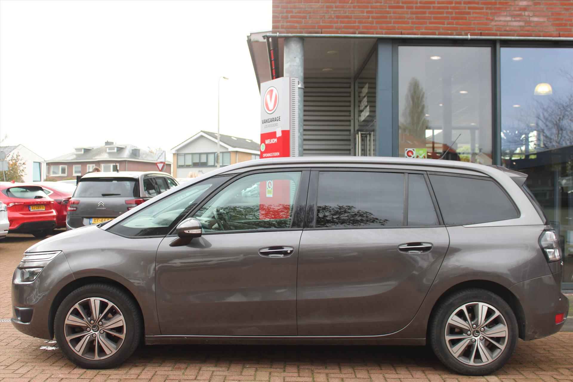 CITROEN Grand C4 Spacetourer 1.2 PureTech *Intensive* 7Persoons | Dealer OH | Navigatie | Camera | Park-Assist | Cruise & Climate Control | Privacy | - 3/23