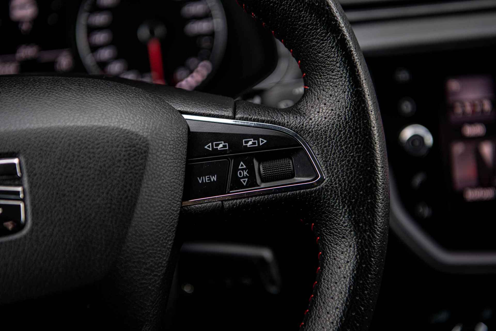 SEAT Ibiza 1.0 TSi 95 pk FR Business Intense | Full LED | Camera | 18" | Navigatie - 14/40