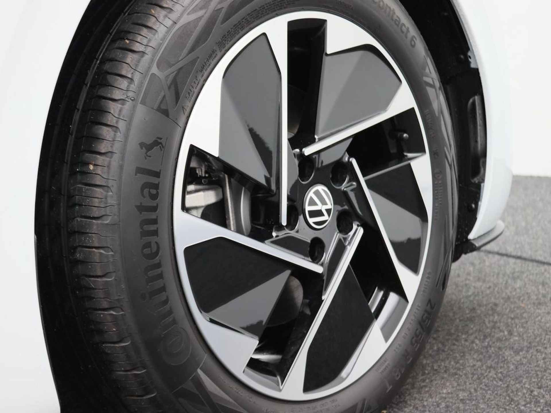 Volkswagen ID.3 Pro 58 kWh | Carplay | GletscherWhite - 19/22