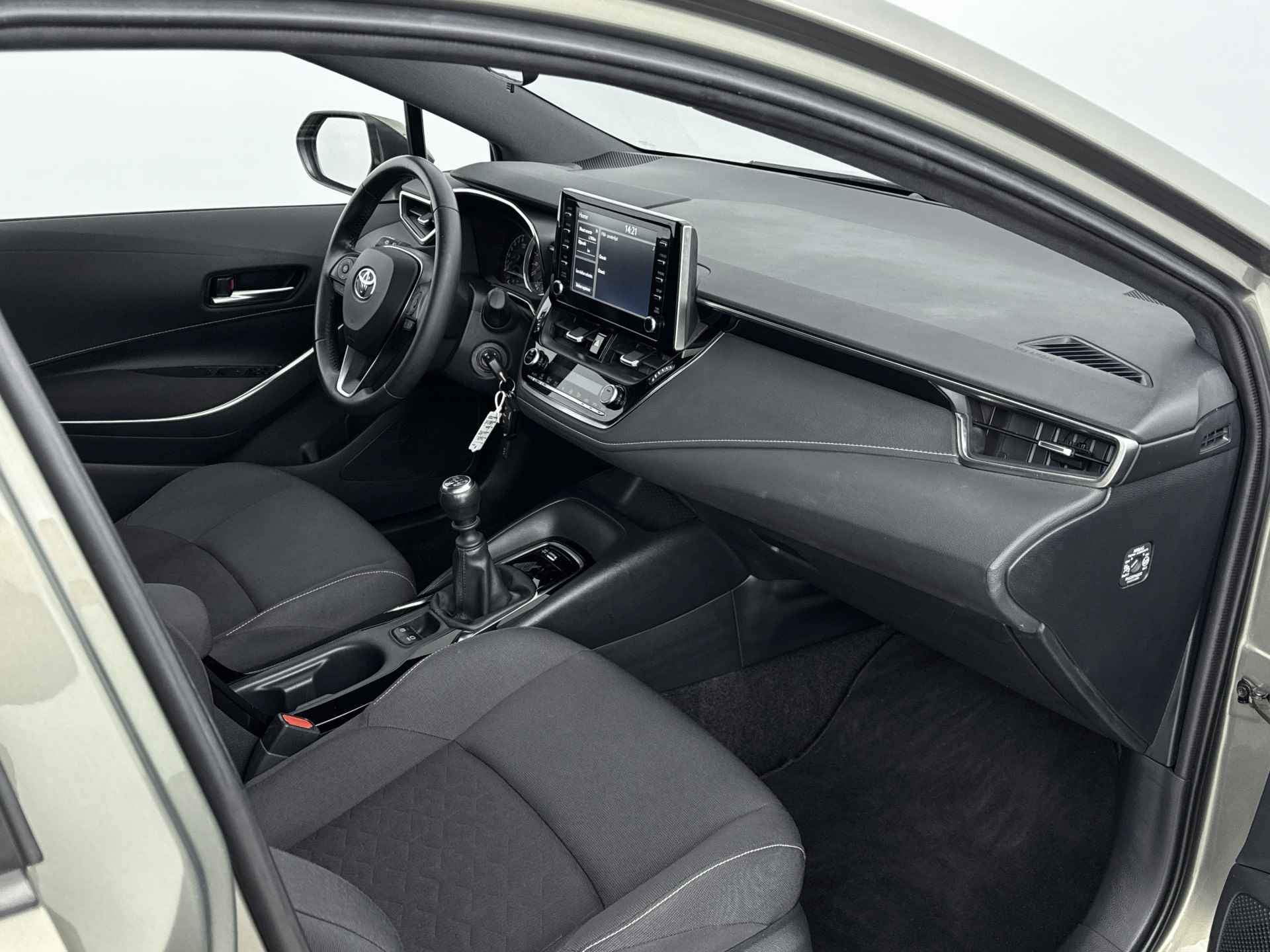 Toyota Corolla Touring Sports 1.2 Turbo Active | Apple Carplay & Android Auto | Parkeercamera | Airco | - 29/38