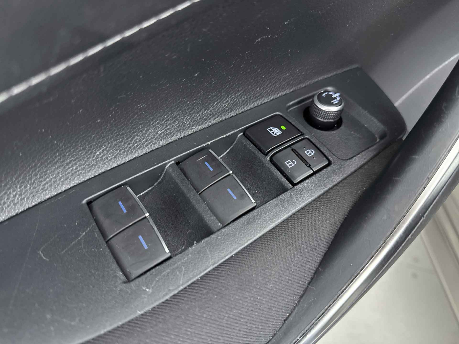 Toyota Corolla Touring Sports 1.2 Turbo Active | Apple Carplay & Android Auto | Parkeercamera | Airco | - 31/38