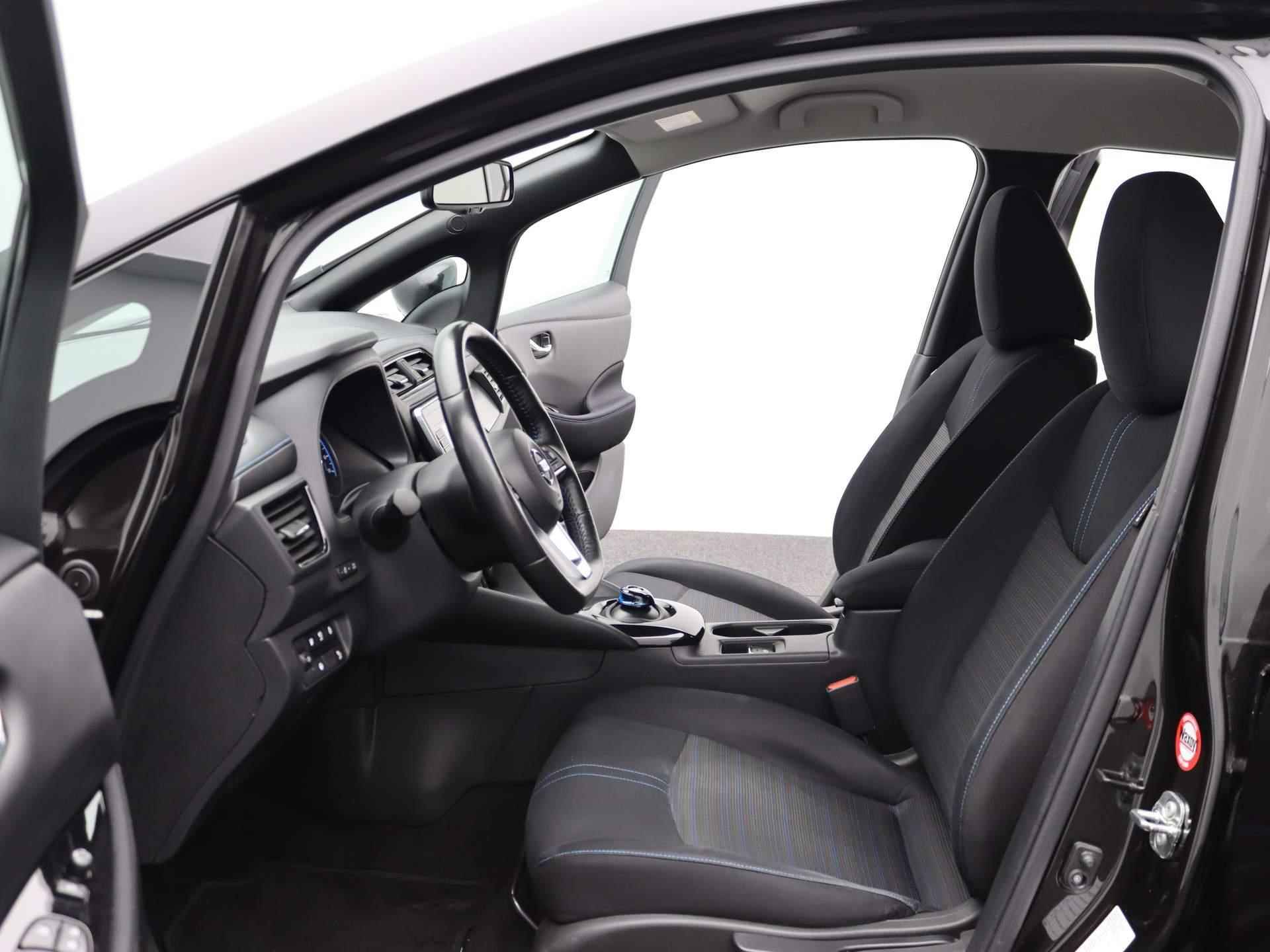 Nissan LEAF 2.ZERO EDITION 40 kWh Airco | Cruise Control | Navigatie | Apple Carplay/Android | Trekhaak | - 11/43