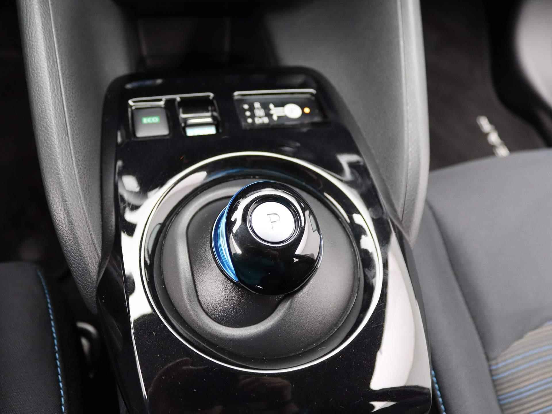 Nissan LEAF 2.ZERO EDITION 40 kWh Airco | Cruise Control | Navigatie | Apple Carplay/Android | Trekhaak | - 18/44